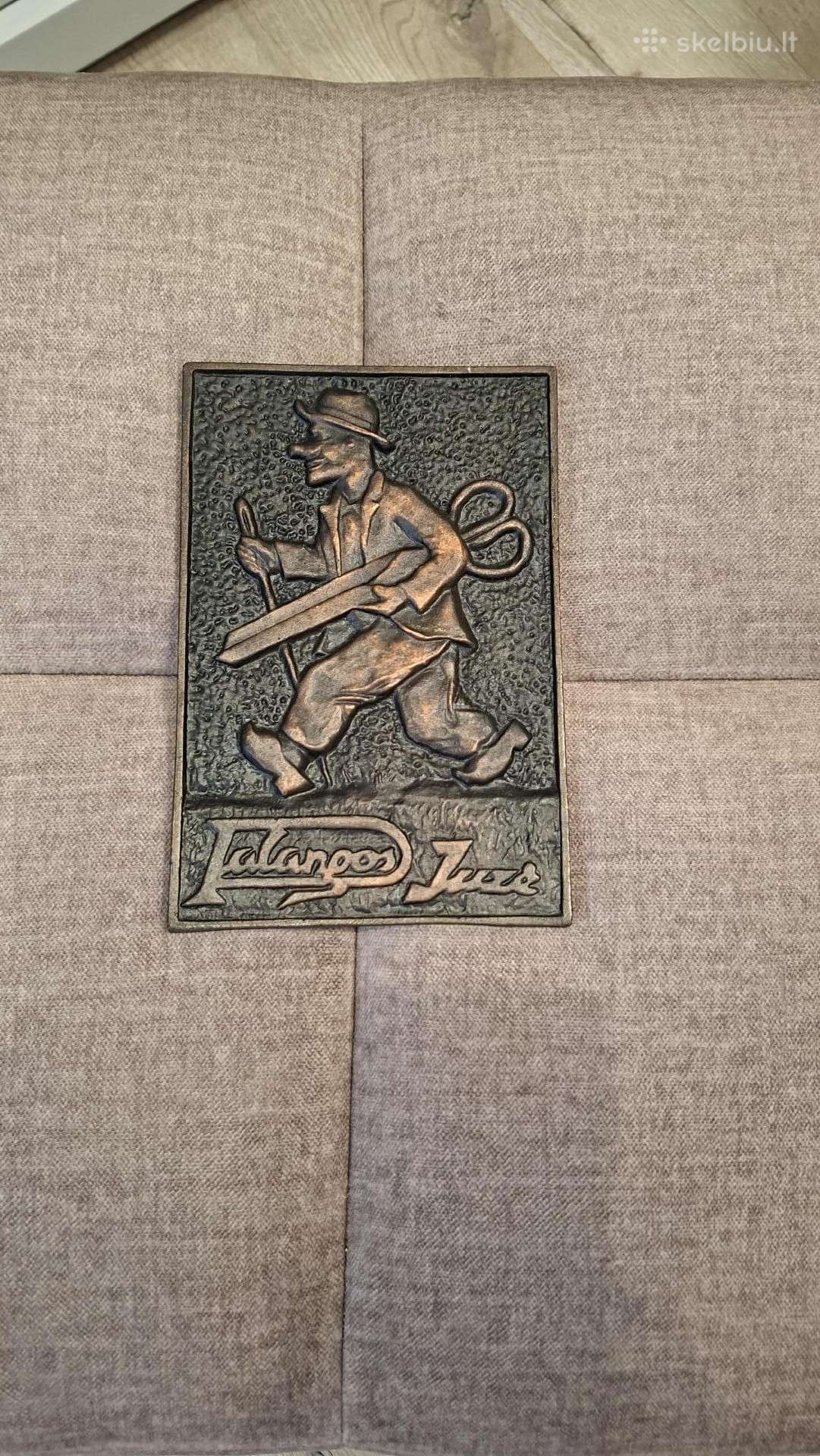 Plangos Juzė bareljefas