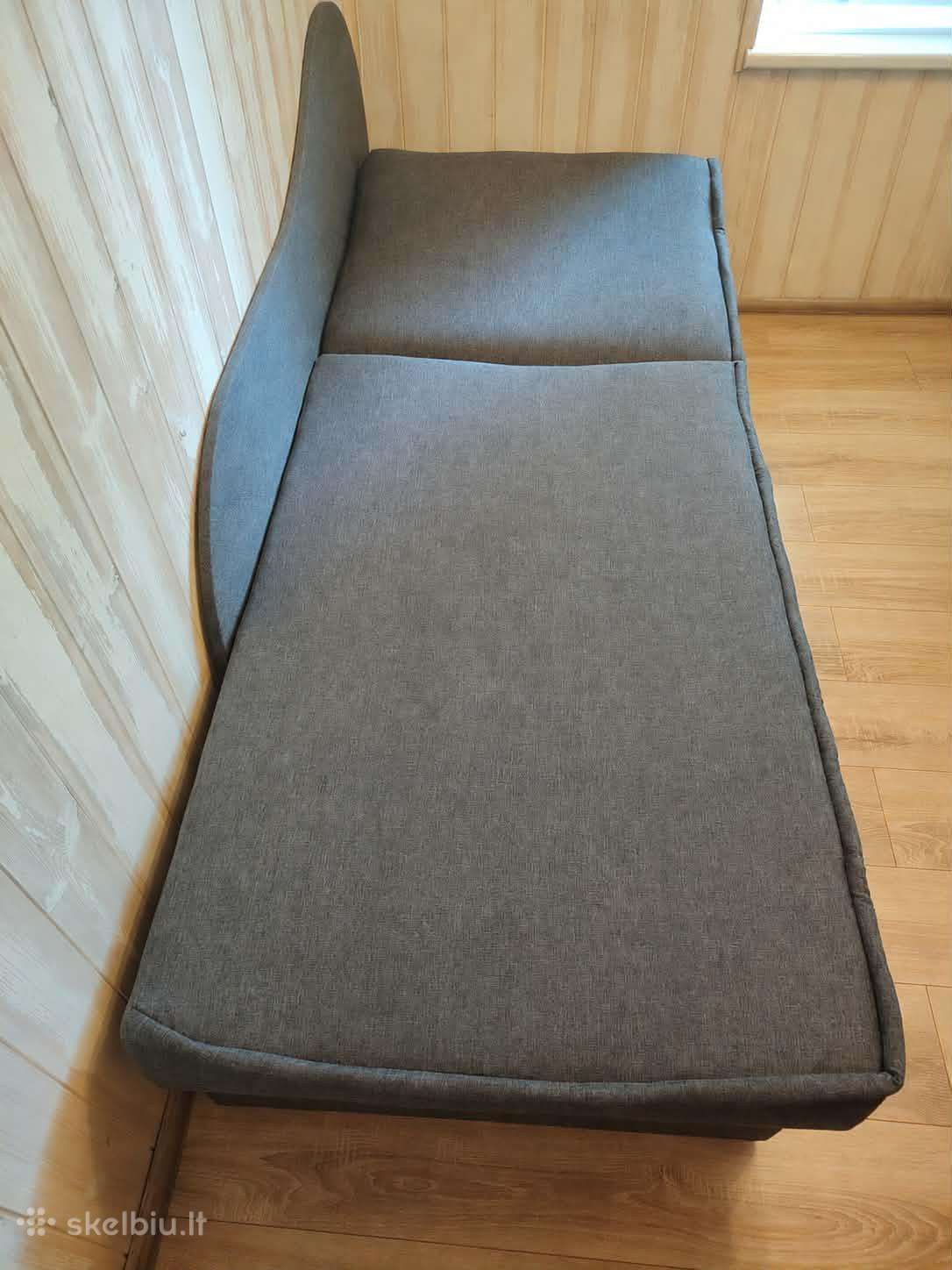Parduodama miegamoji sofa