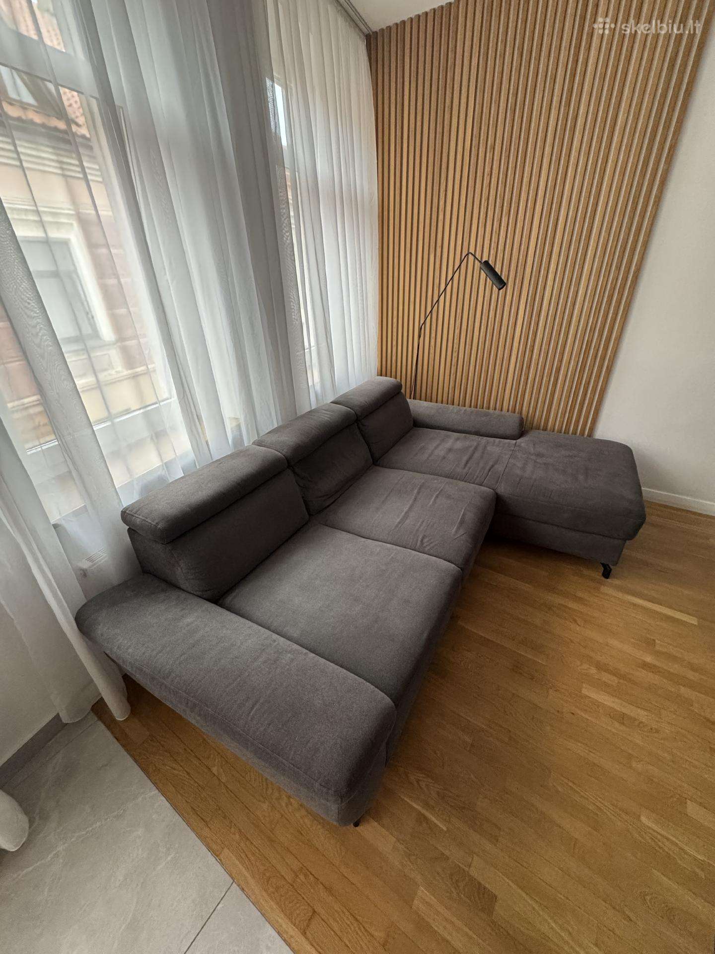 Stilinga sofa lova