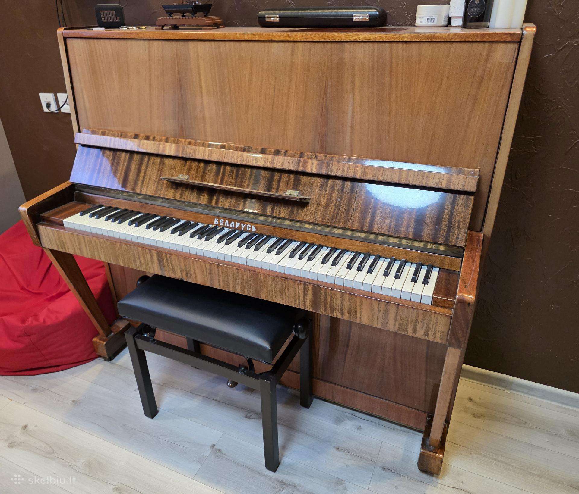 Pianinas Belarus