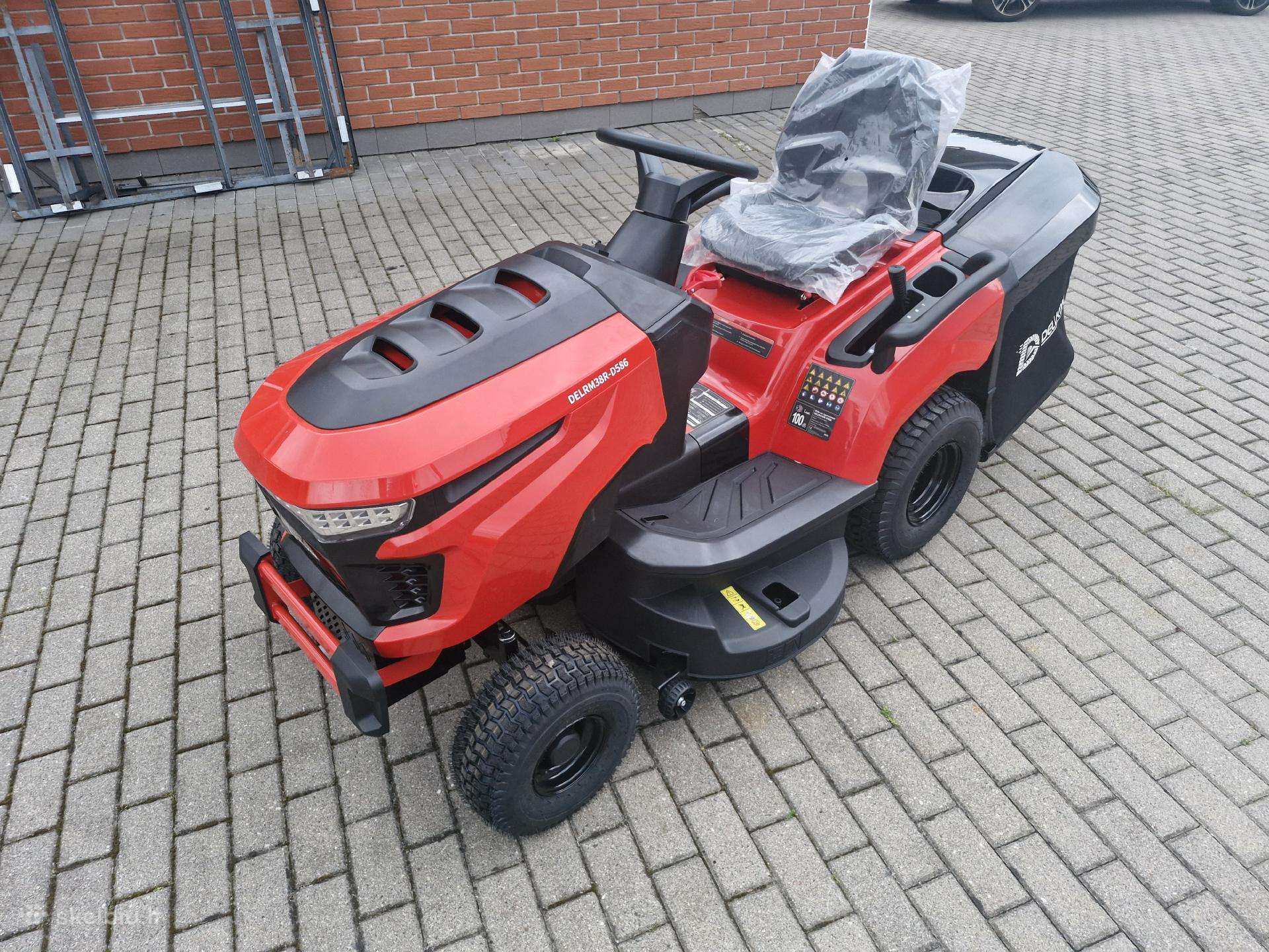 Naujas, Dellkon Delrm38r-d586