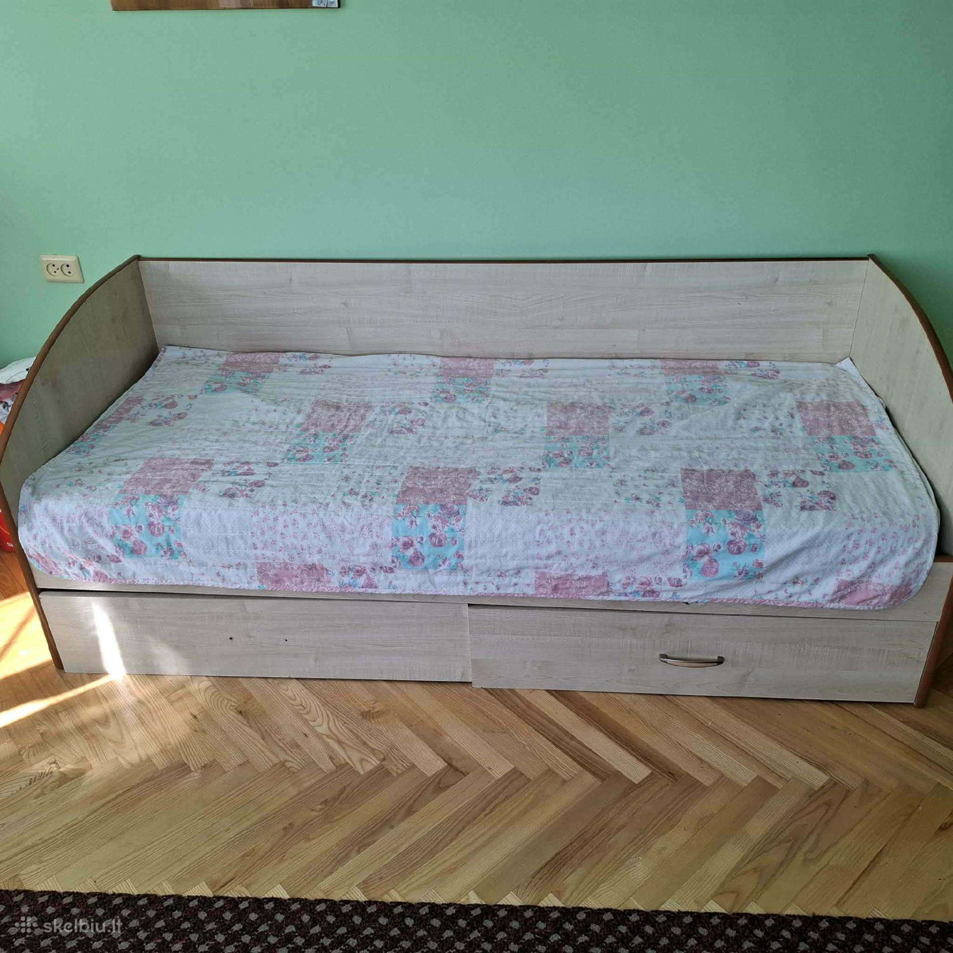 Viengulė lova