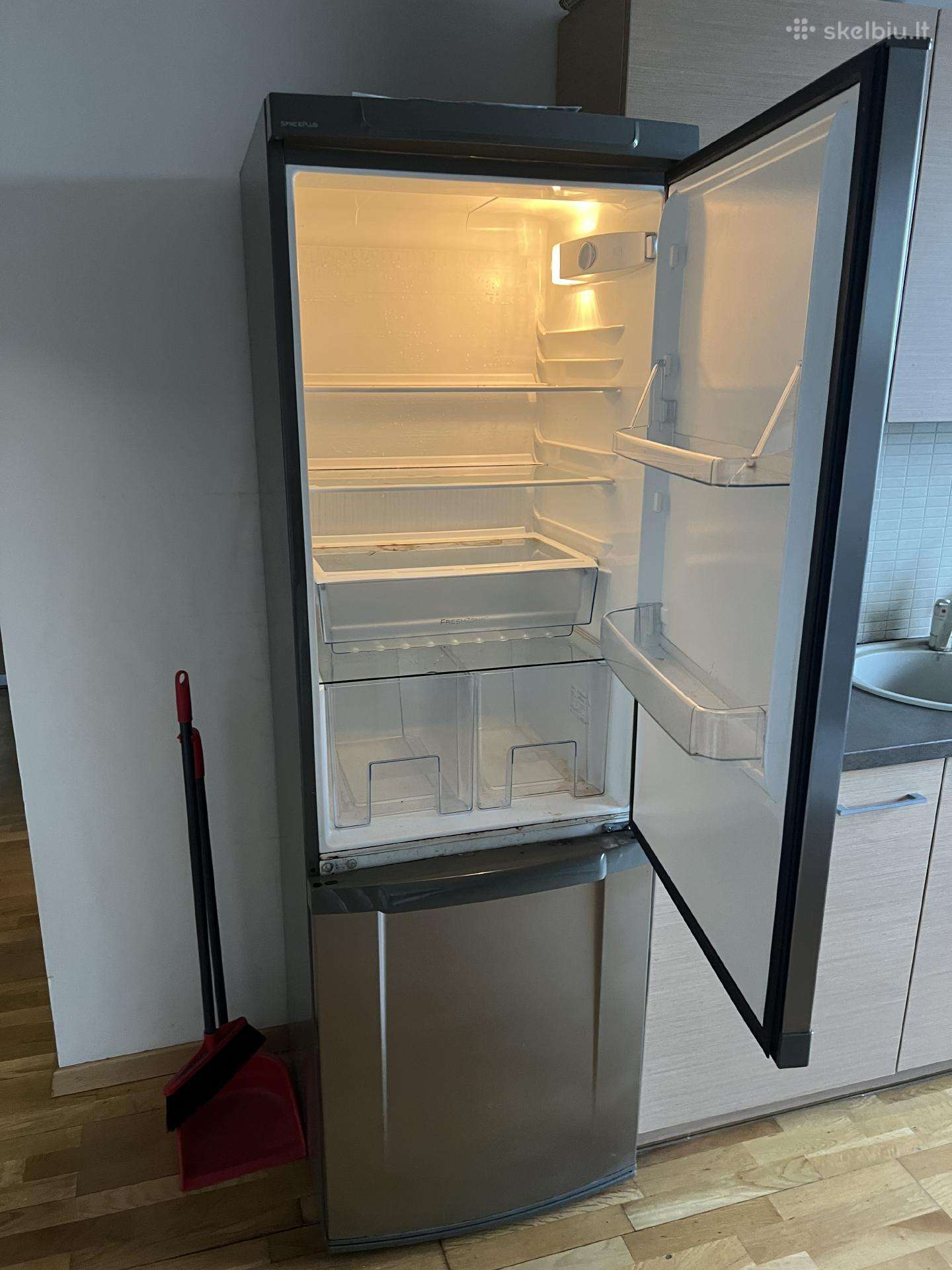 Electrolux Spaceplus šaldytuvas su šaldikliu