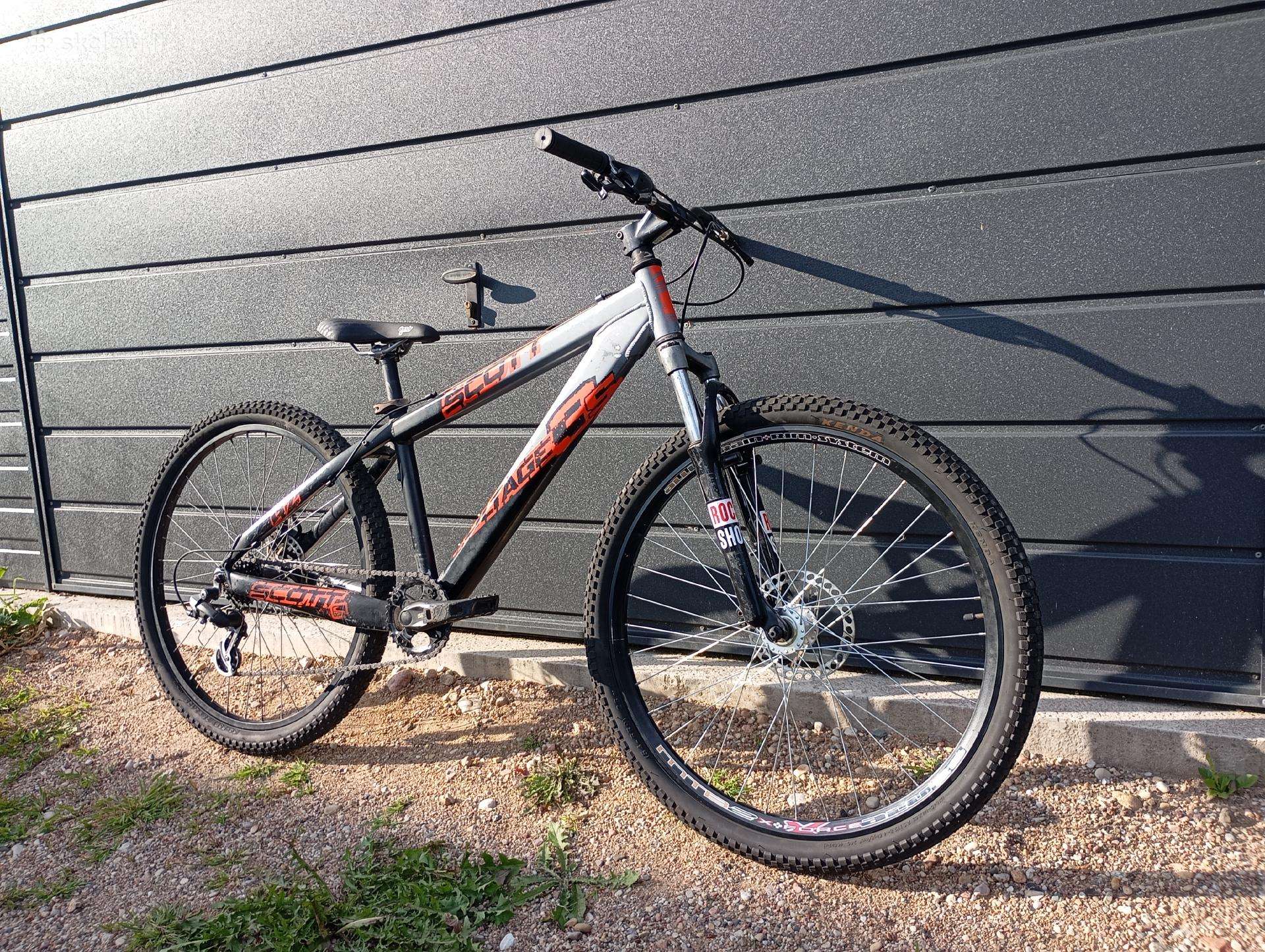 Dirt jump Scott voltage