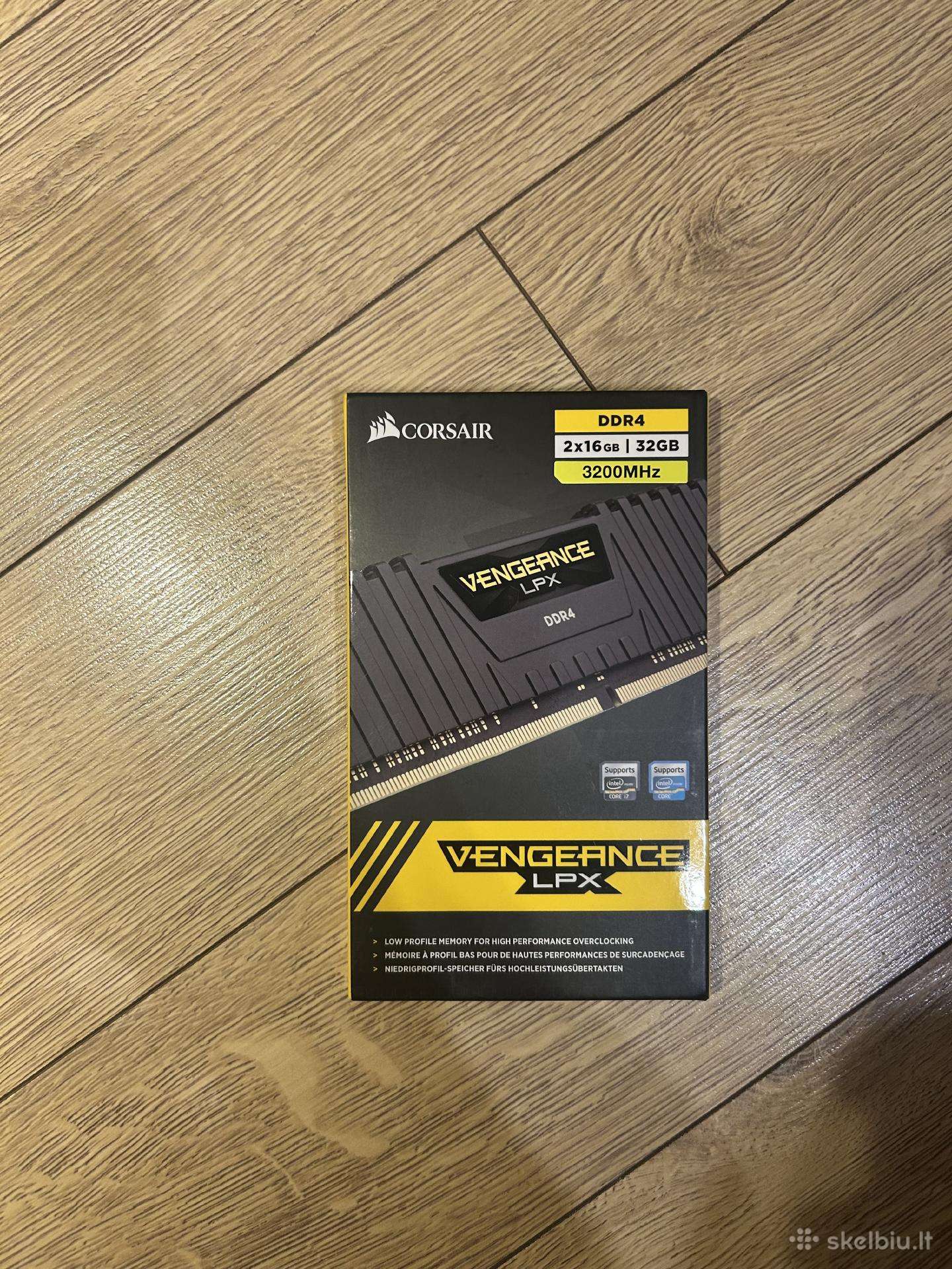 Corsair 2x16