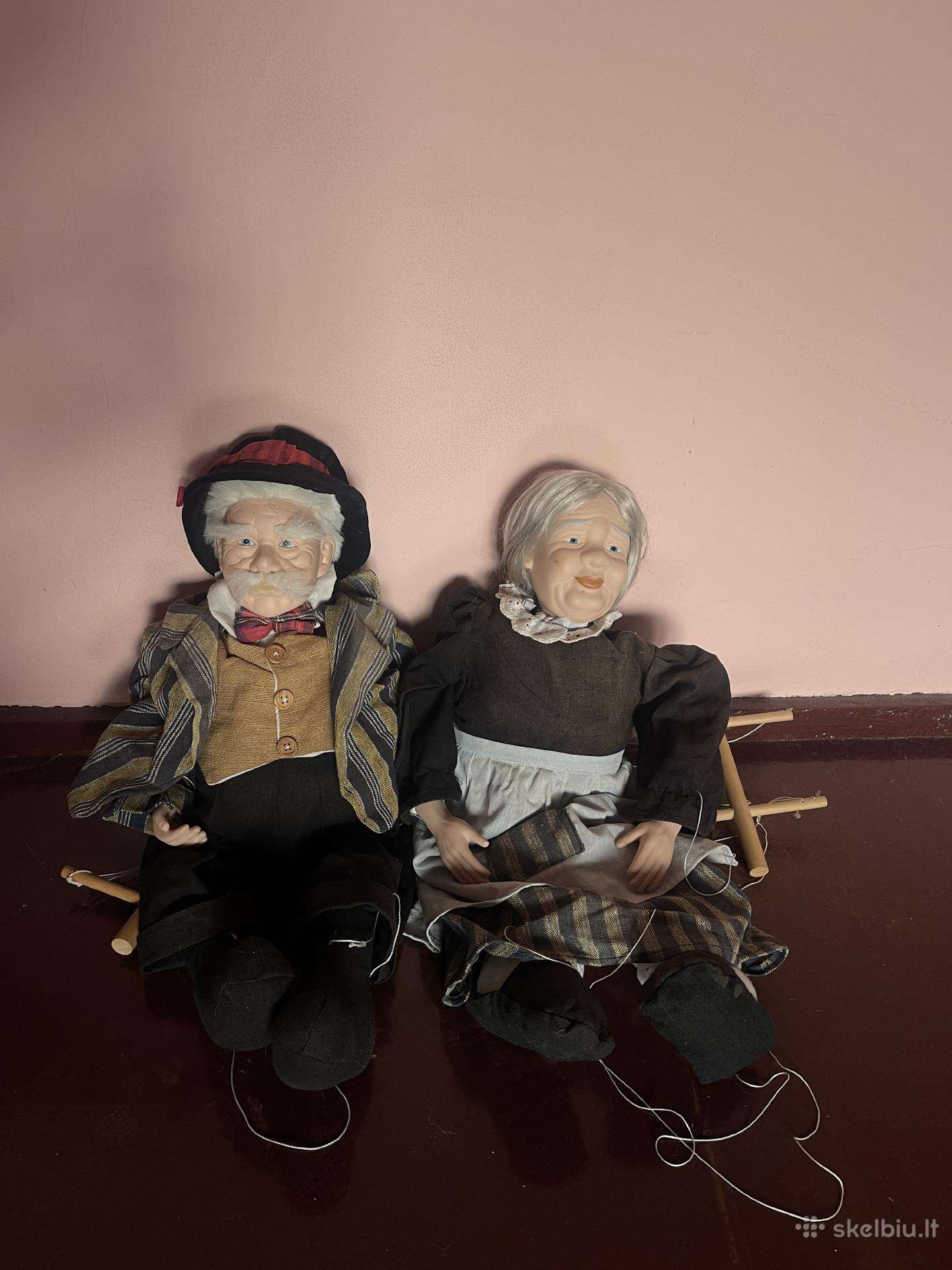 Vintažinės marionetės – senelis ir močiutė