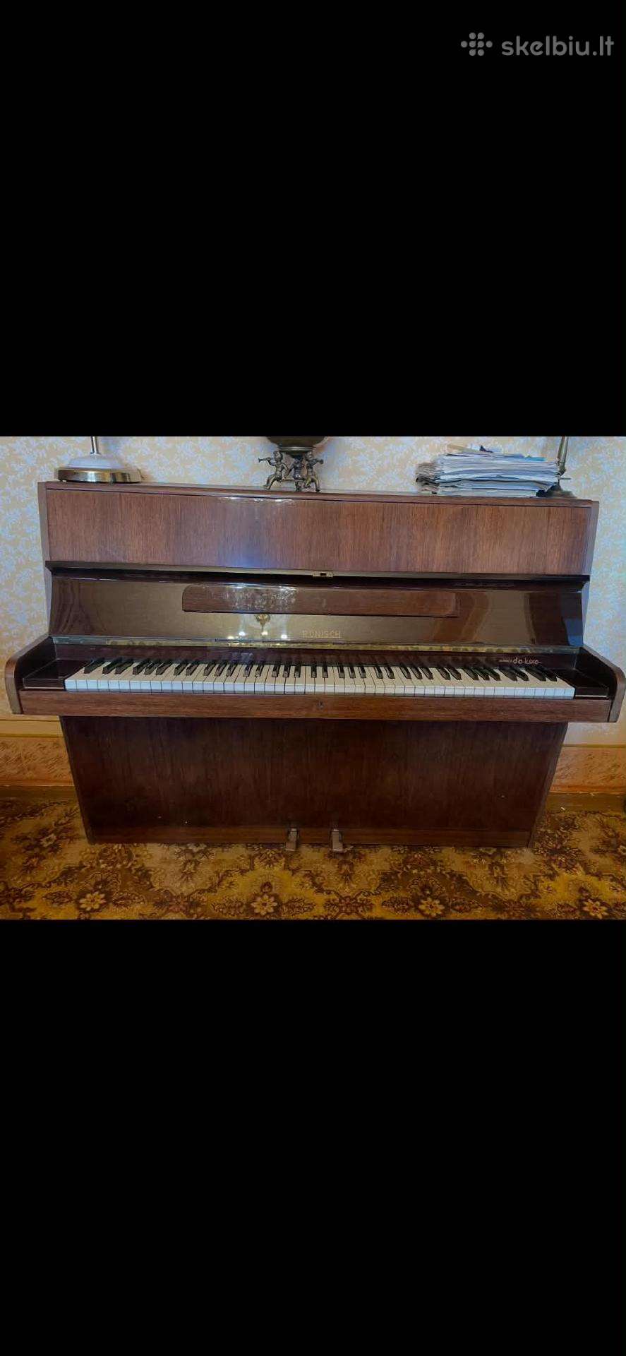 Pianinas Ronisch.