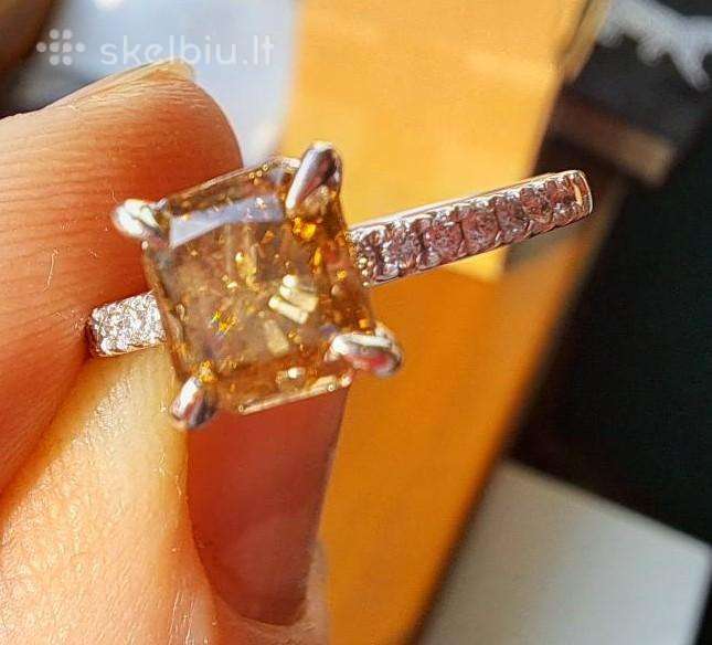 Aukso žiedas su 1,20 ct konjakiniu deimantu