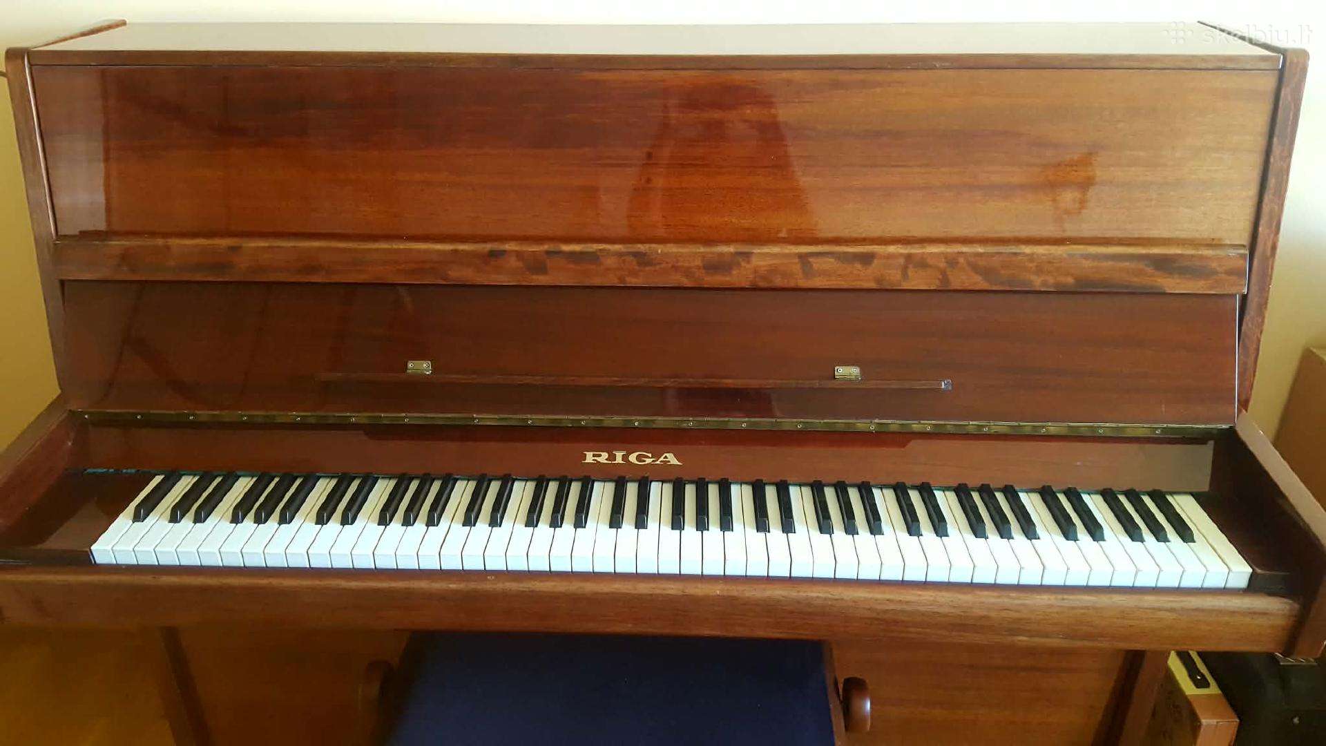 Pianinas Riga