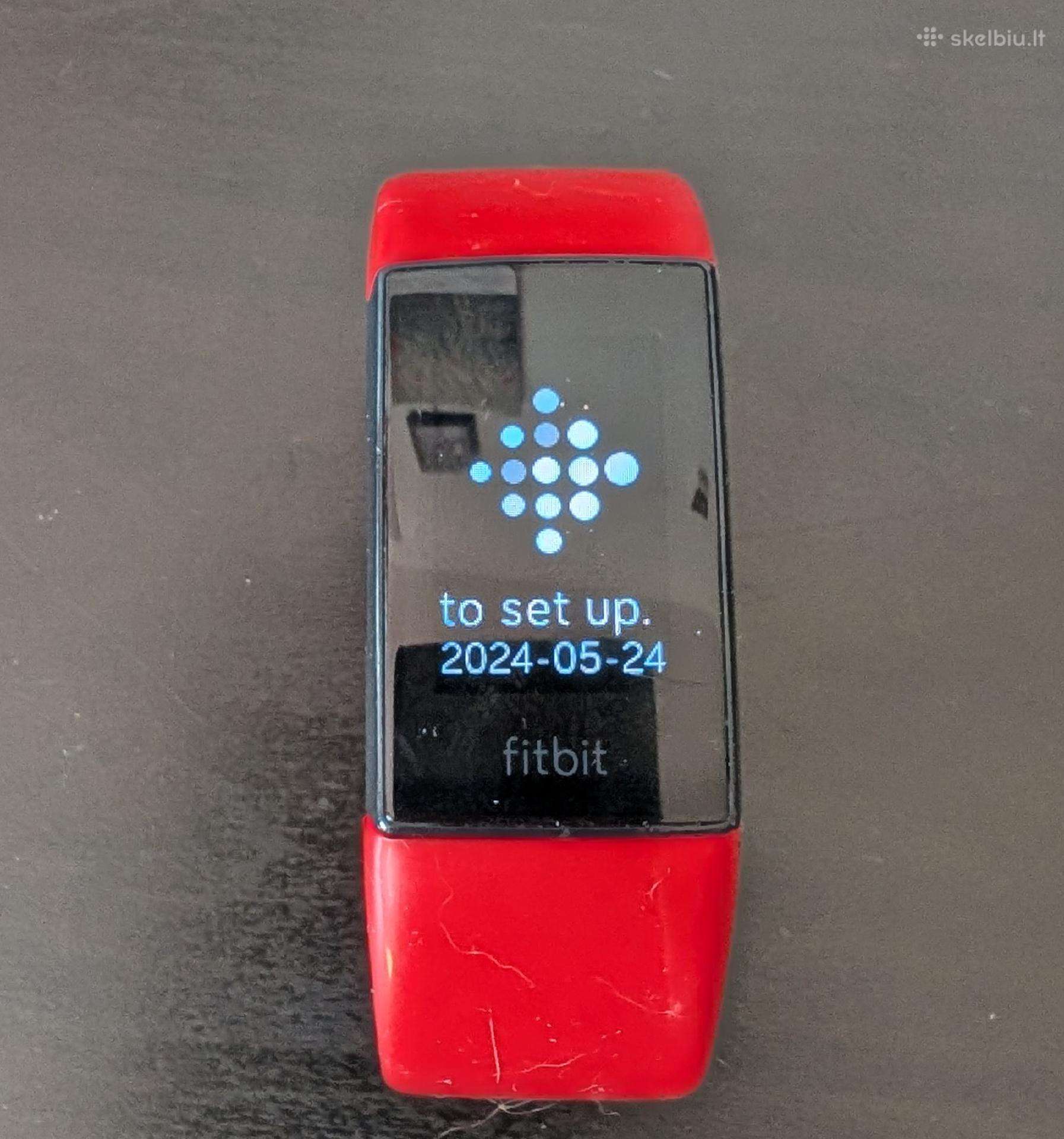 Fitbit Charge 4