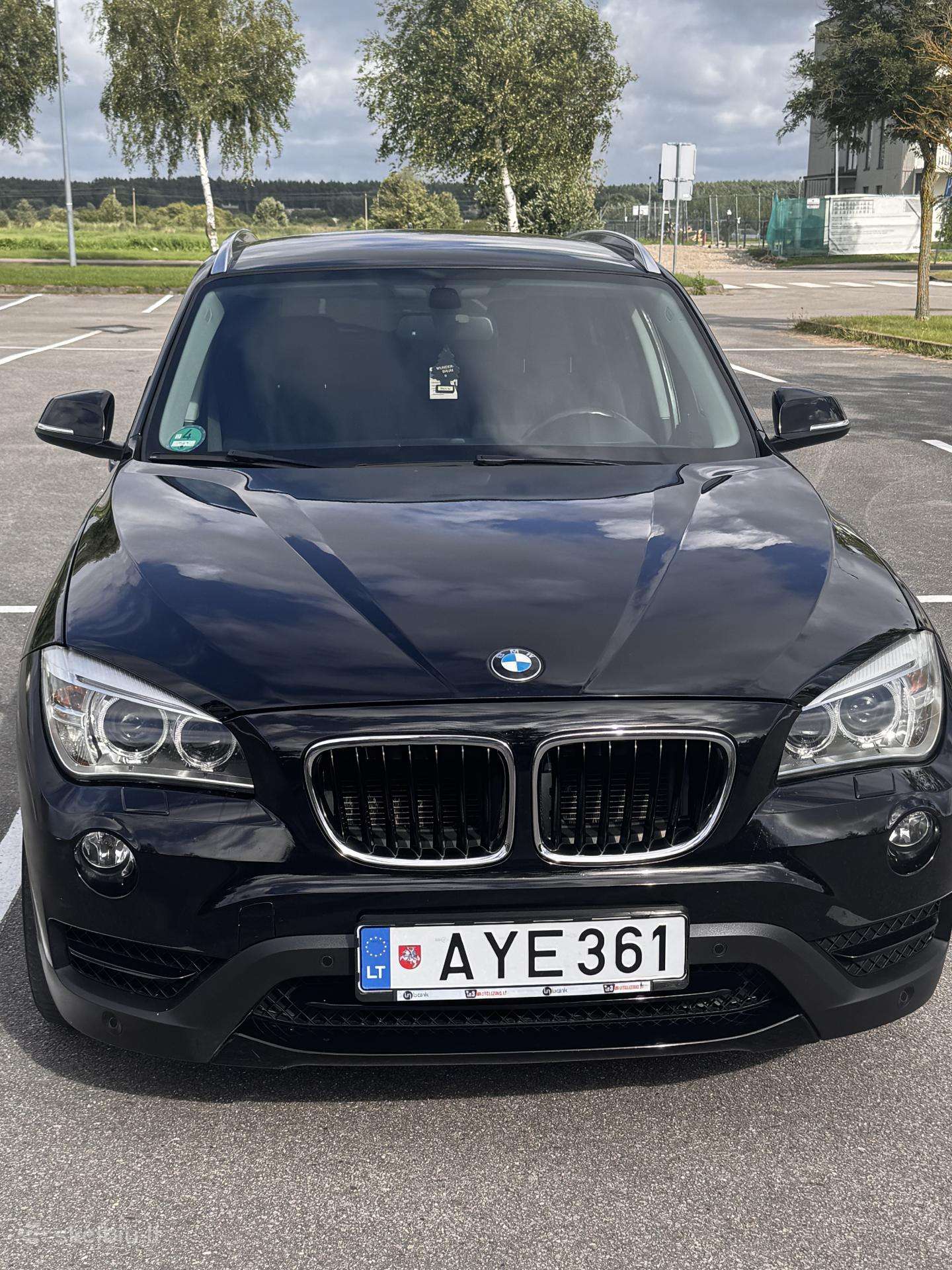 BMW X1, Хэтчбек
