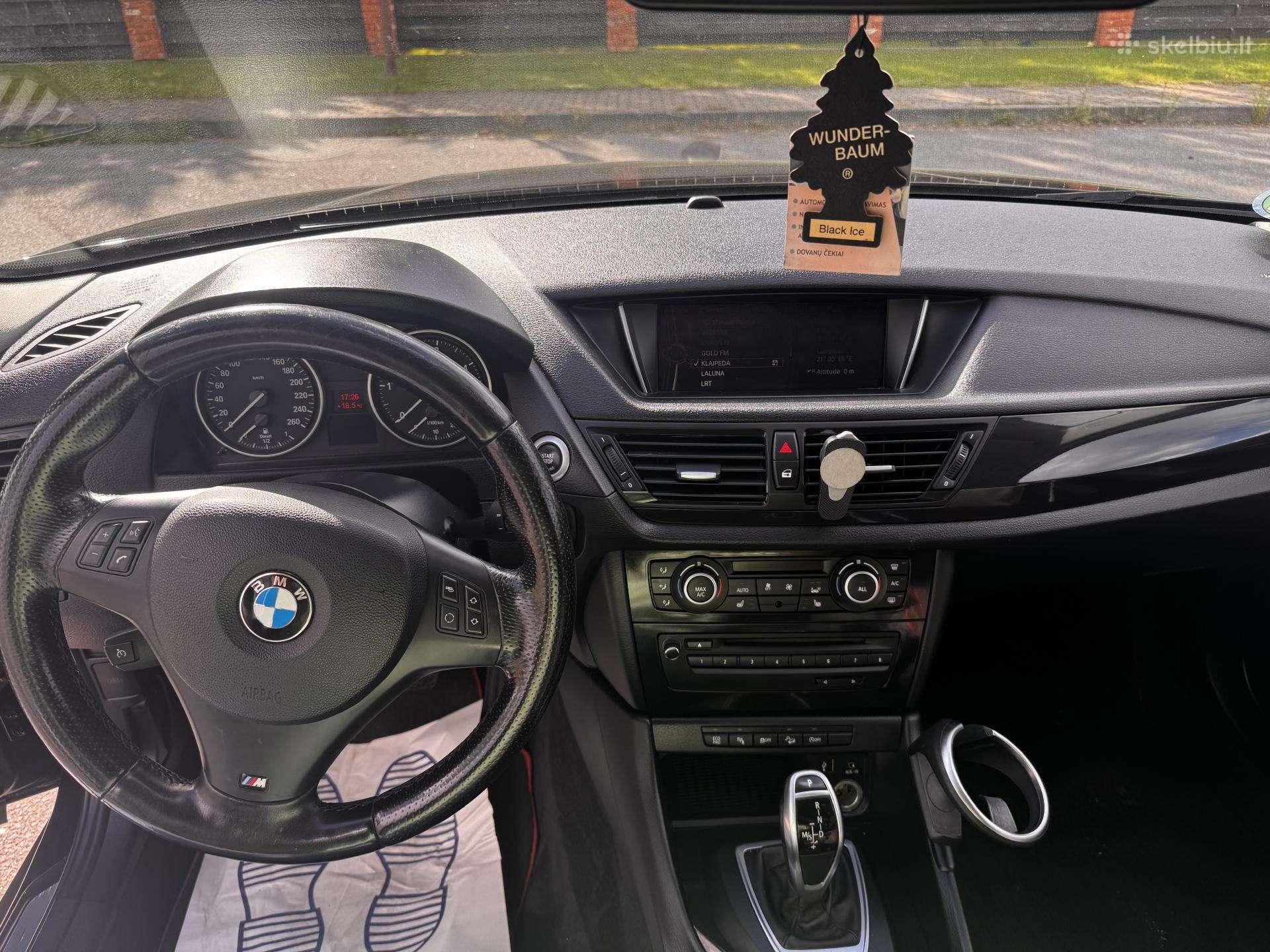 BMW X1, Хэтчбек