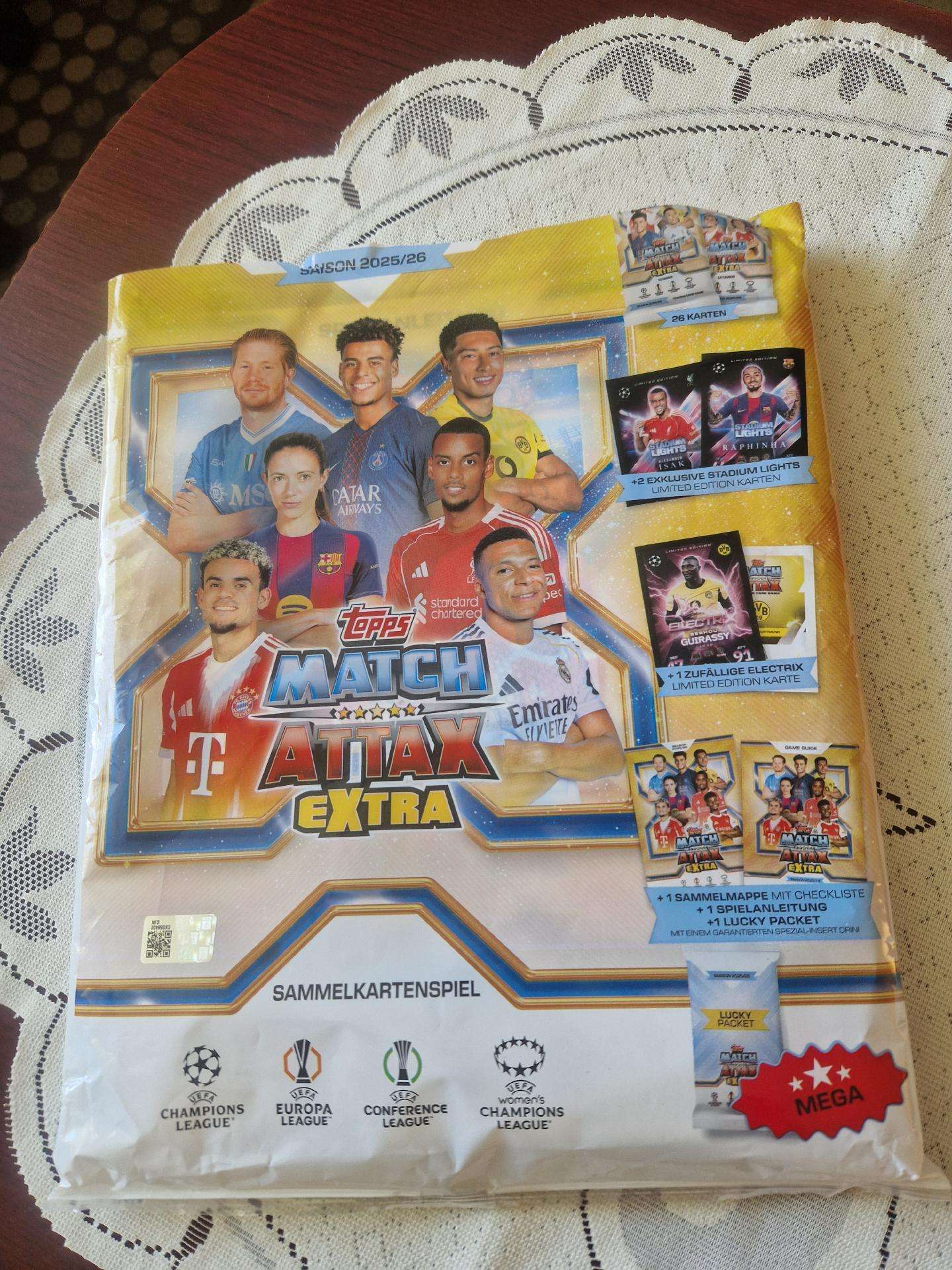 Parduodu futbolo korteles