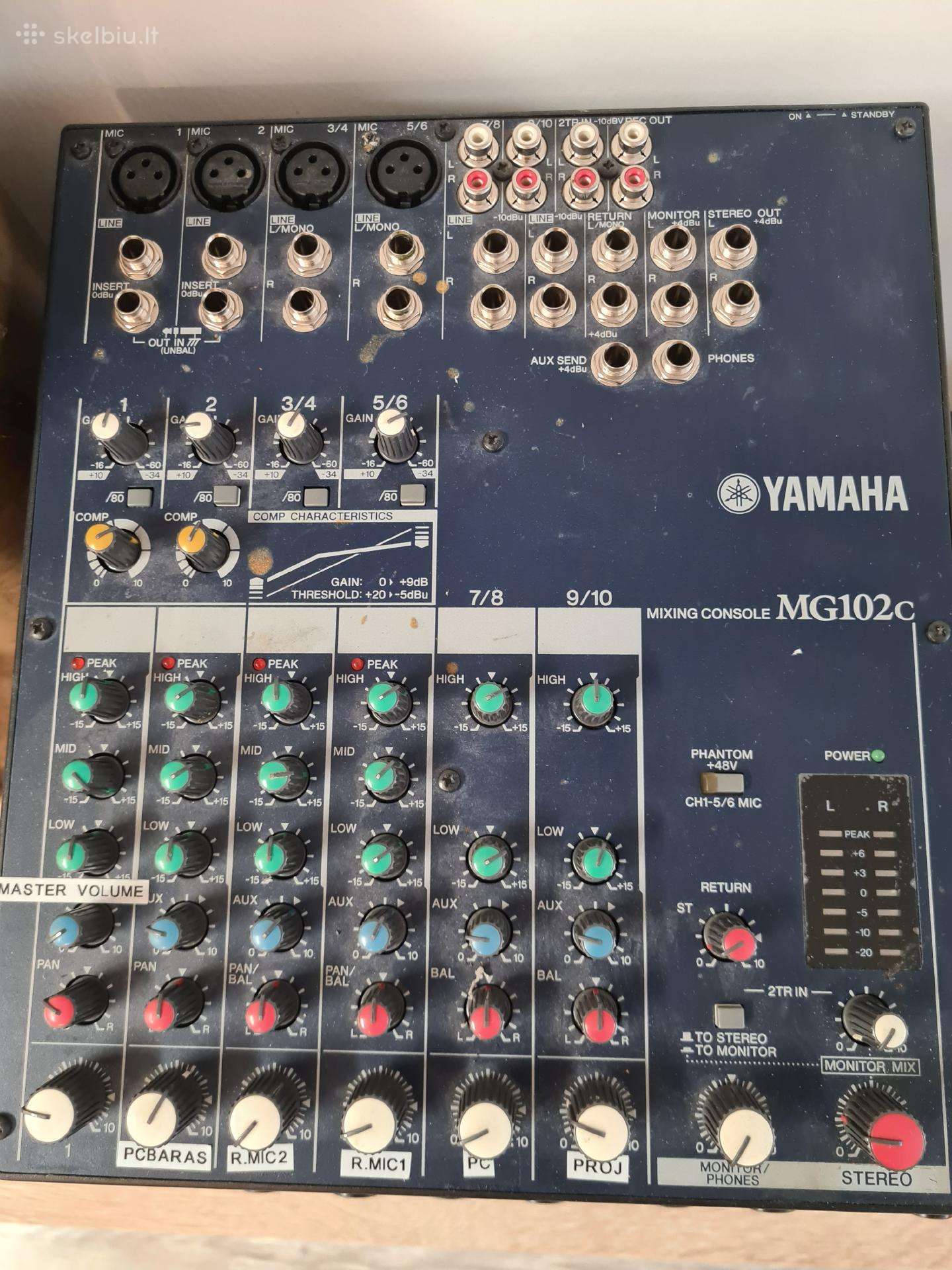 Garso pultas Yamaha Mg102c