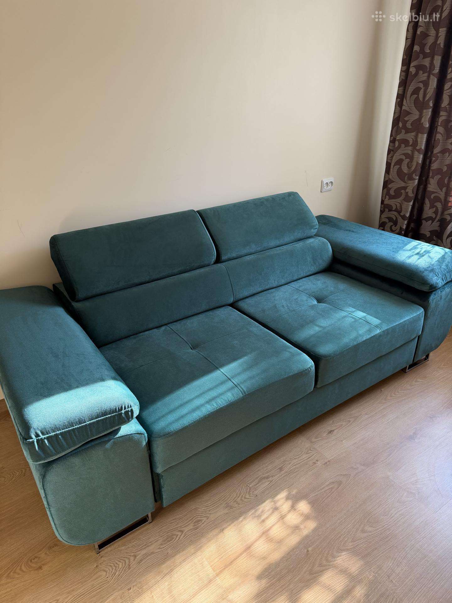 Parduodama sofa
