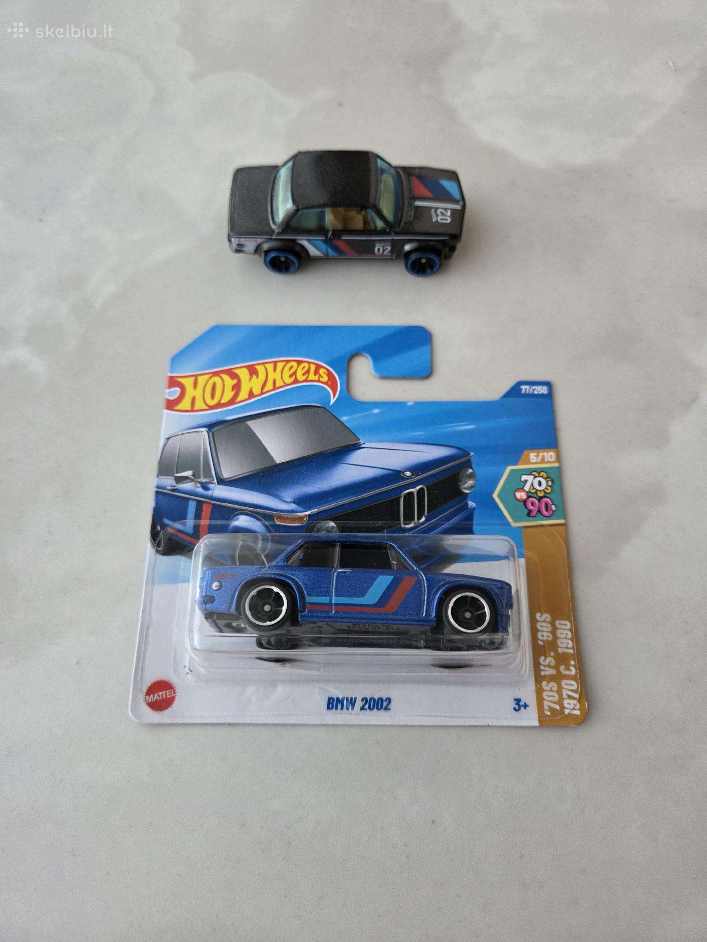 Hot Wheels bmw 2002 rinkinys