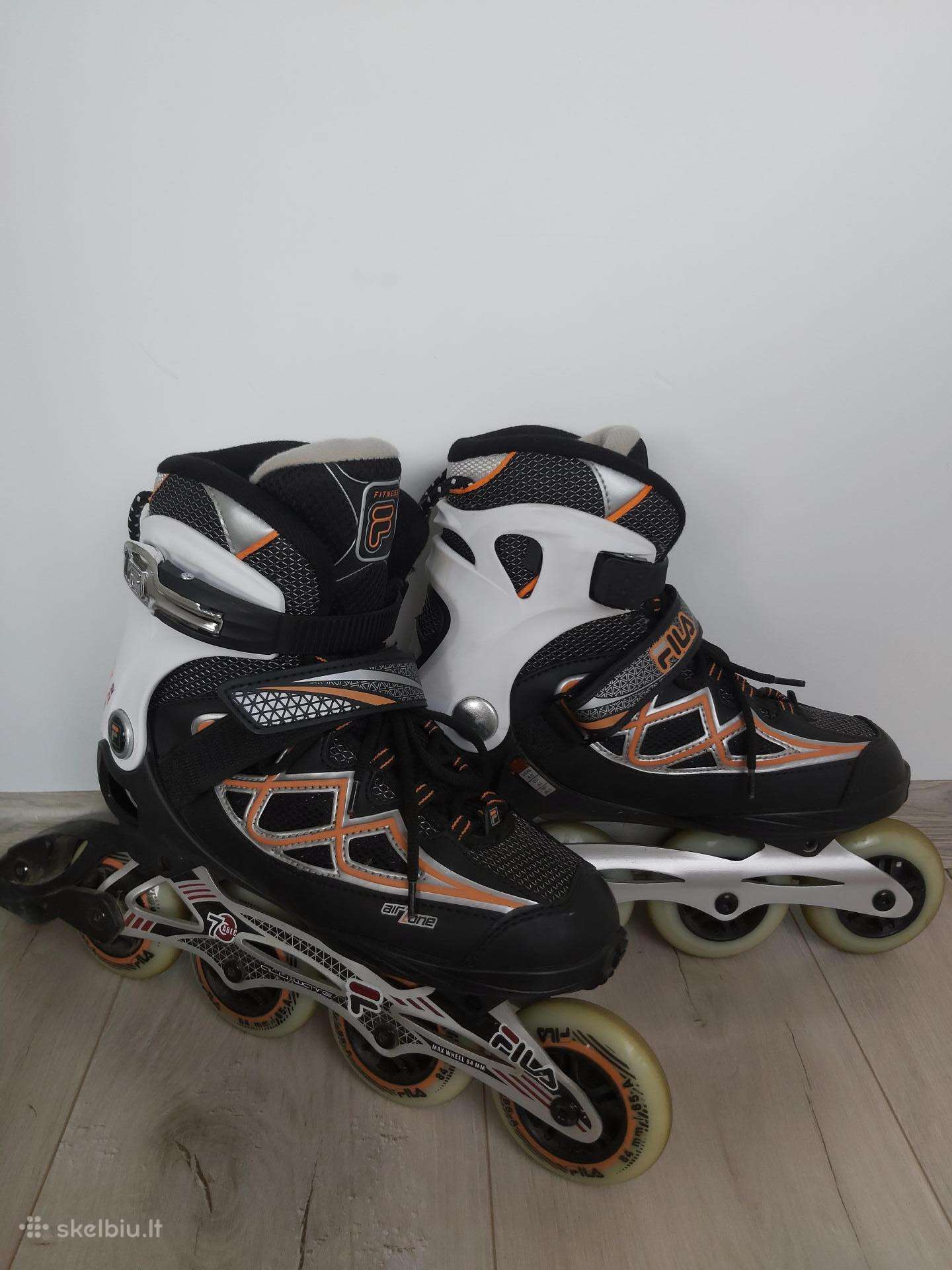 Fila riedučiai