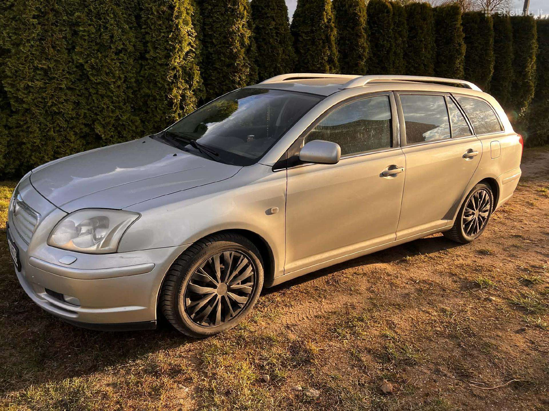 Toyota avensis