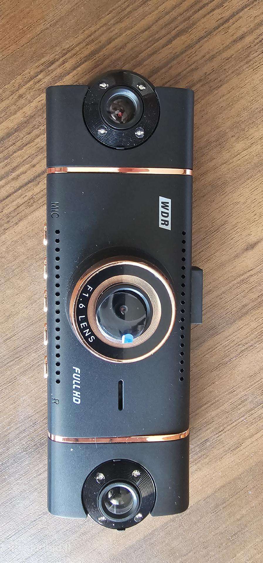 Parduodu Vehicle Blackbox Dvr four channel
