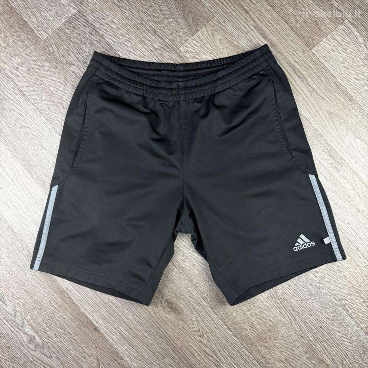 Adidas Vyriški juodos ir pilkos spalvos šortai, N