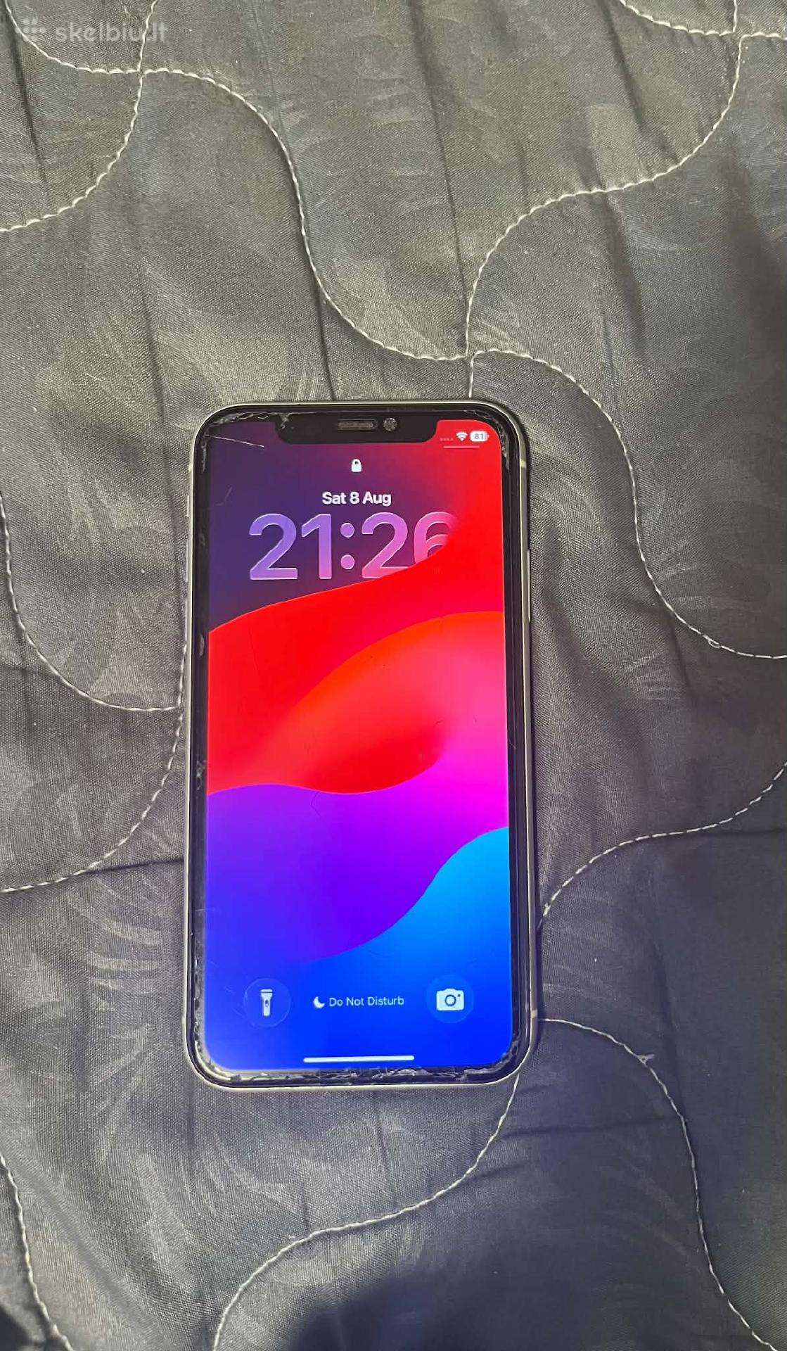 11 iPhone