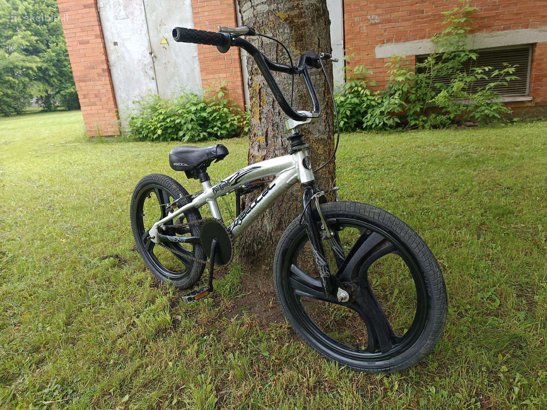 Dviratis BMX Style