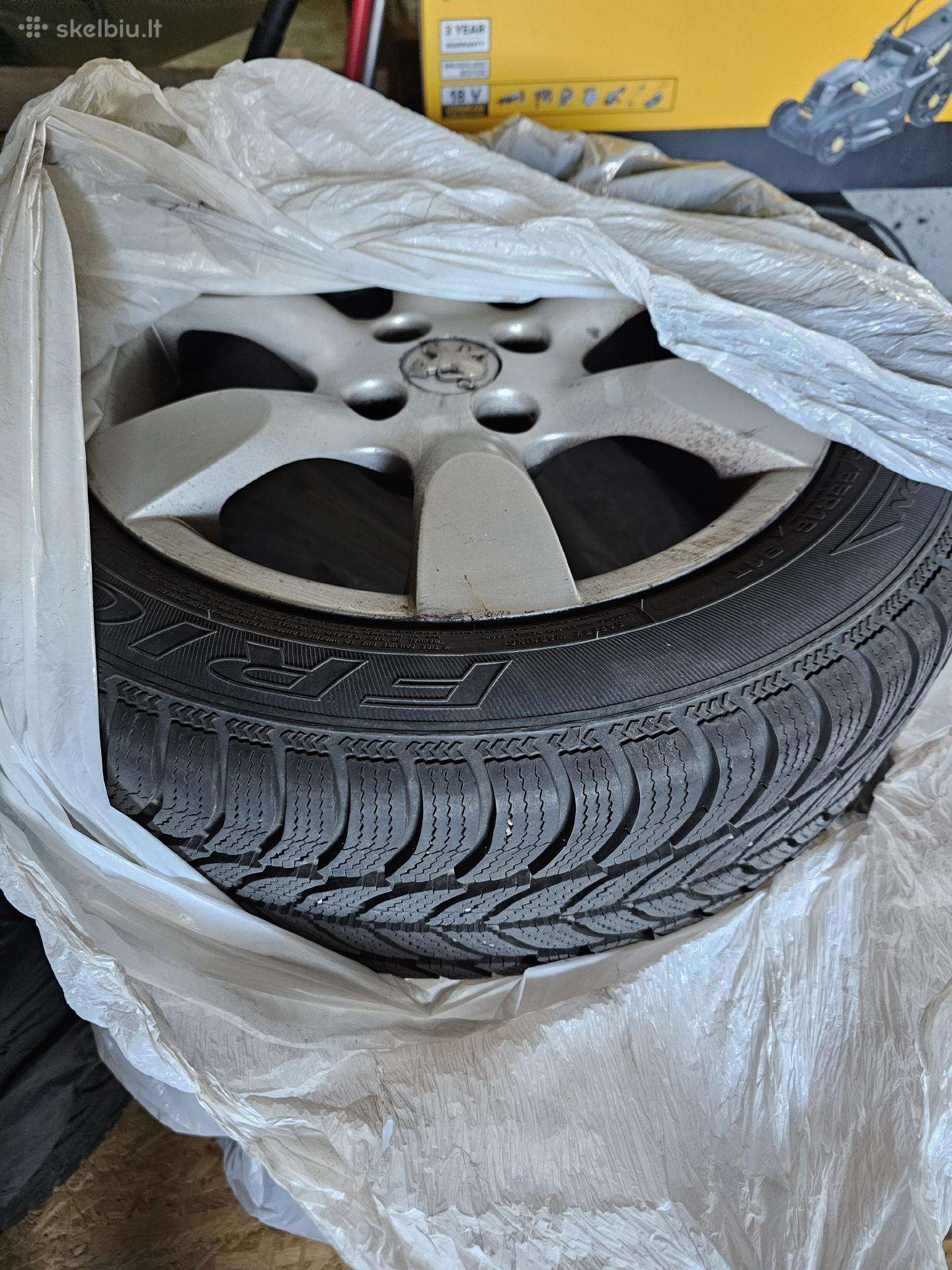 Hankook, winter 205/55 R16