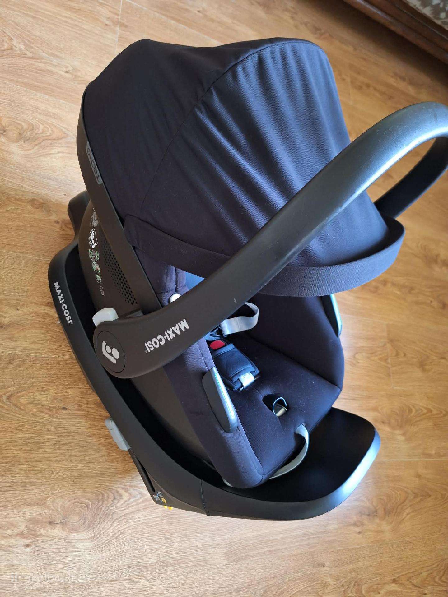 Maxi-cosi automobilinė kėdutė su isofix baze