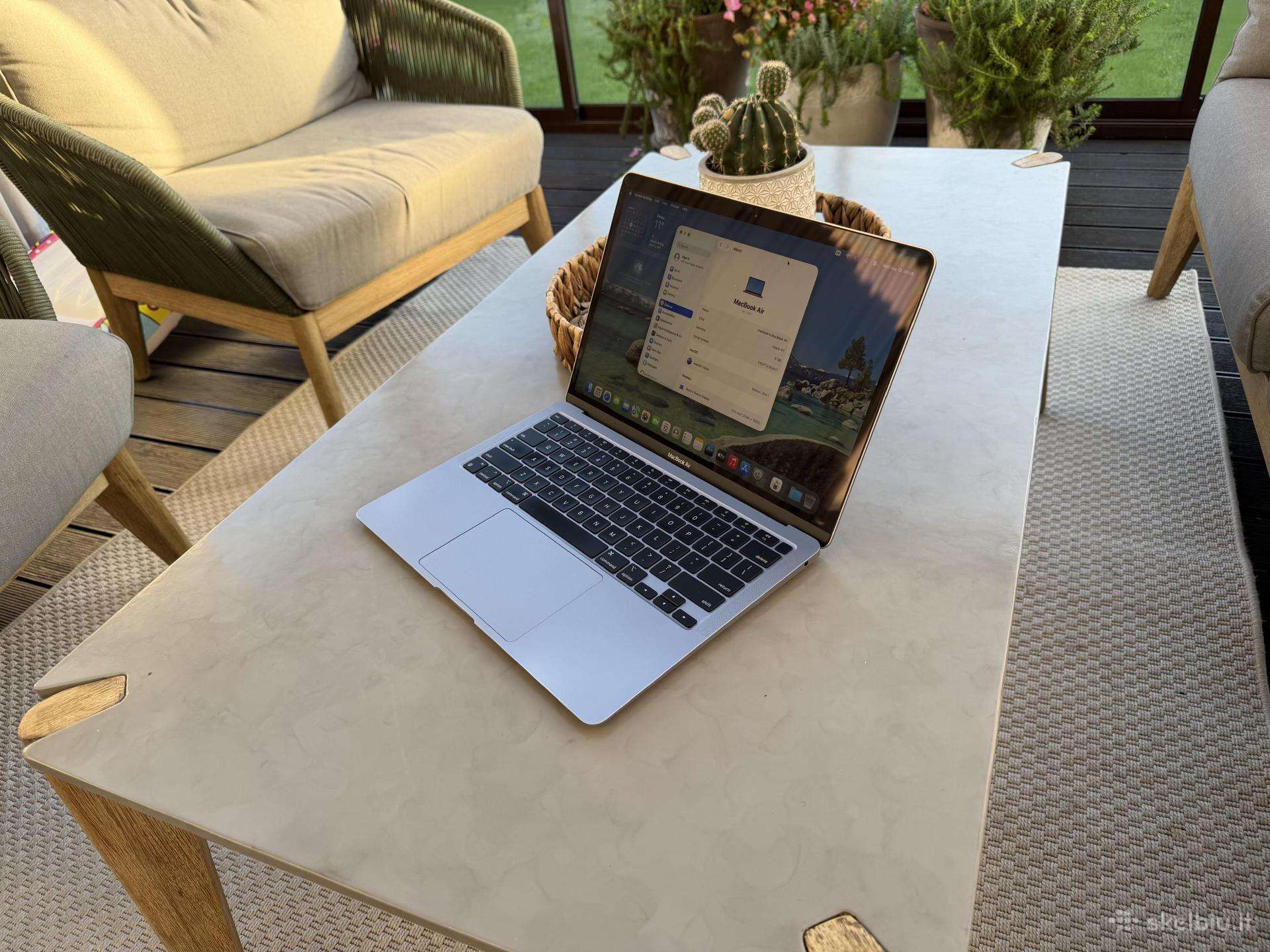 Apple MacBook Air 2020 13" / M1 / 8gb / 512gb