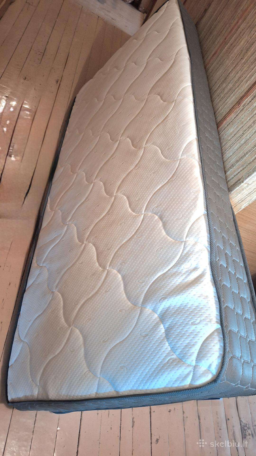 Lovos čiužinį 90 cm. 50 eu.