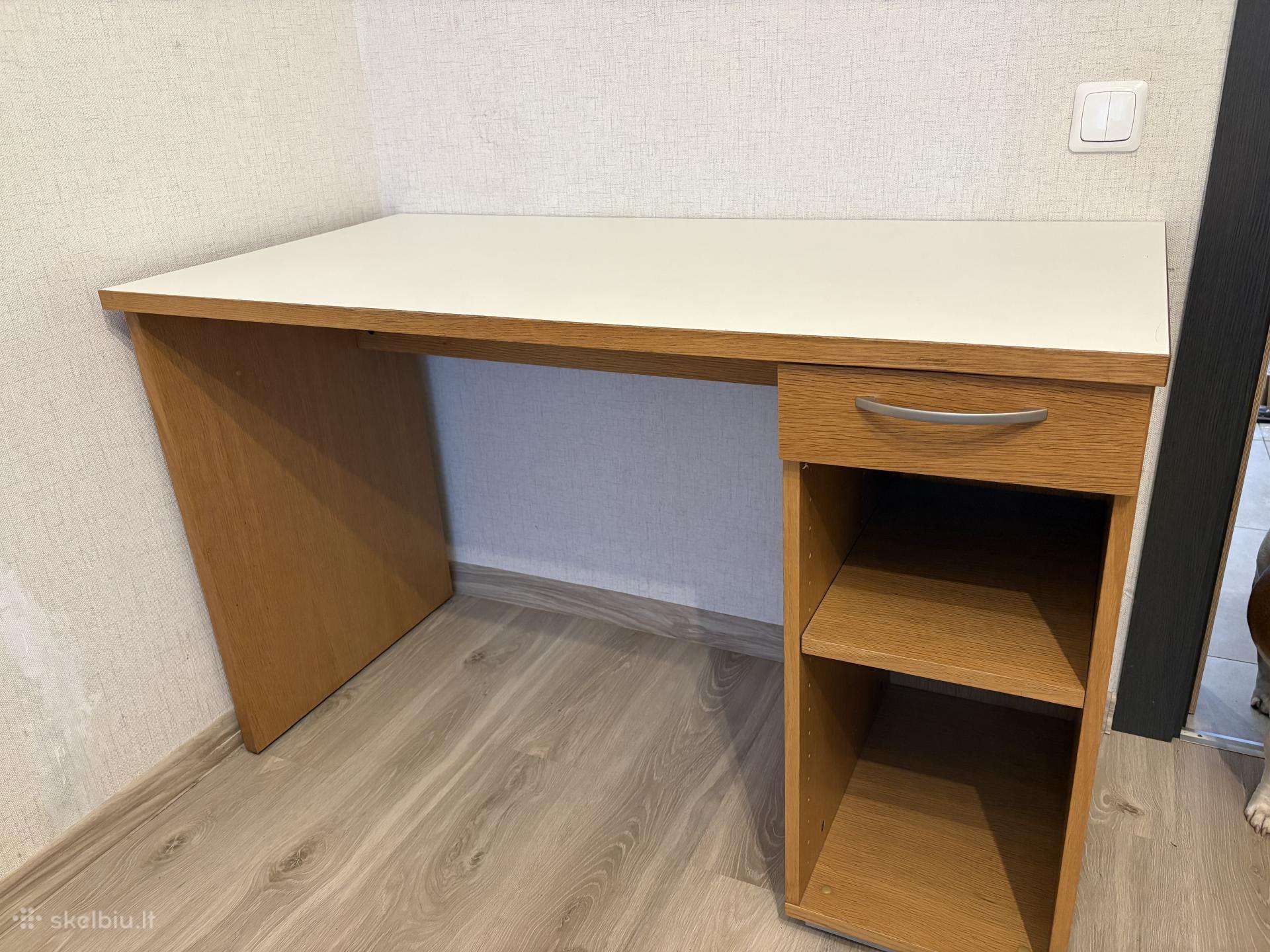 Rašomasis stalas