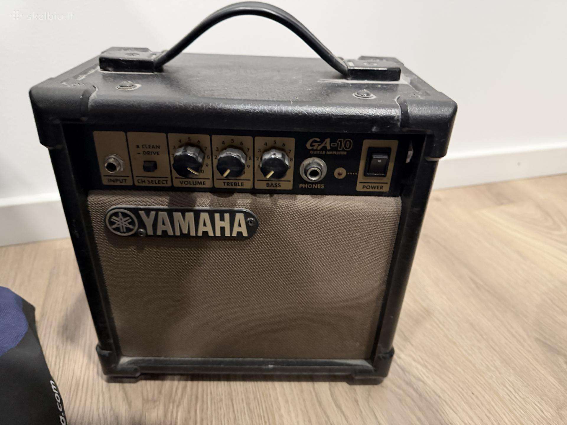 Gitarinis kubas Yamaha Ga-10