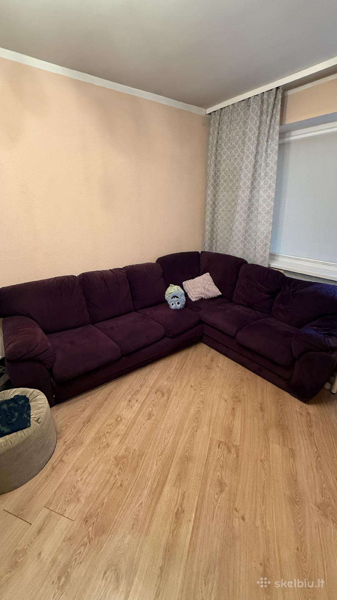 Kampinė sofa