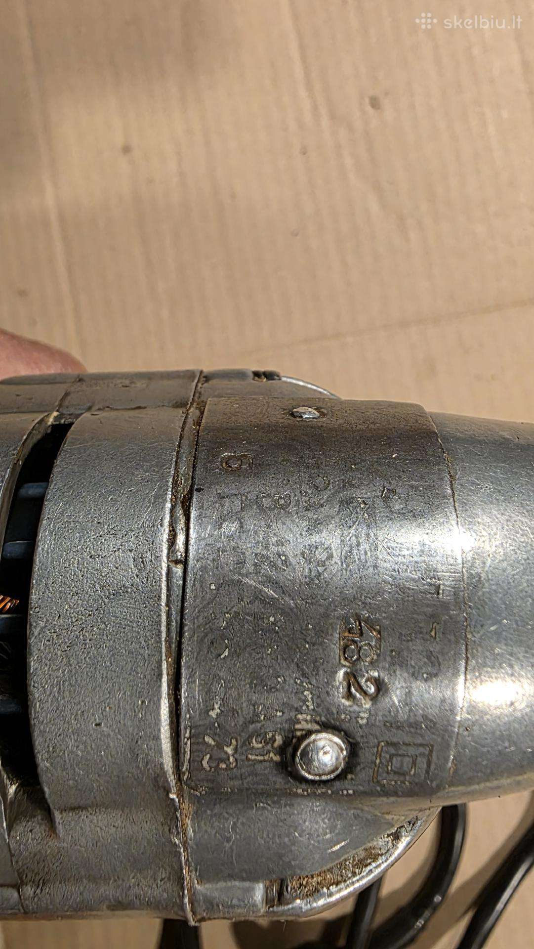 Sovietinis elektrinis gręžtuvas