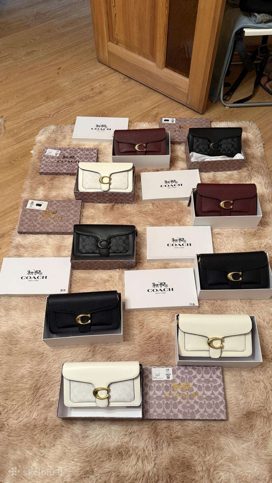Stilingos „coach“ Rankinės 50 € Už Vieną
