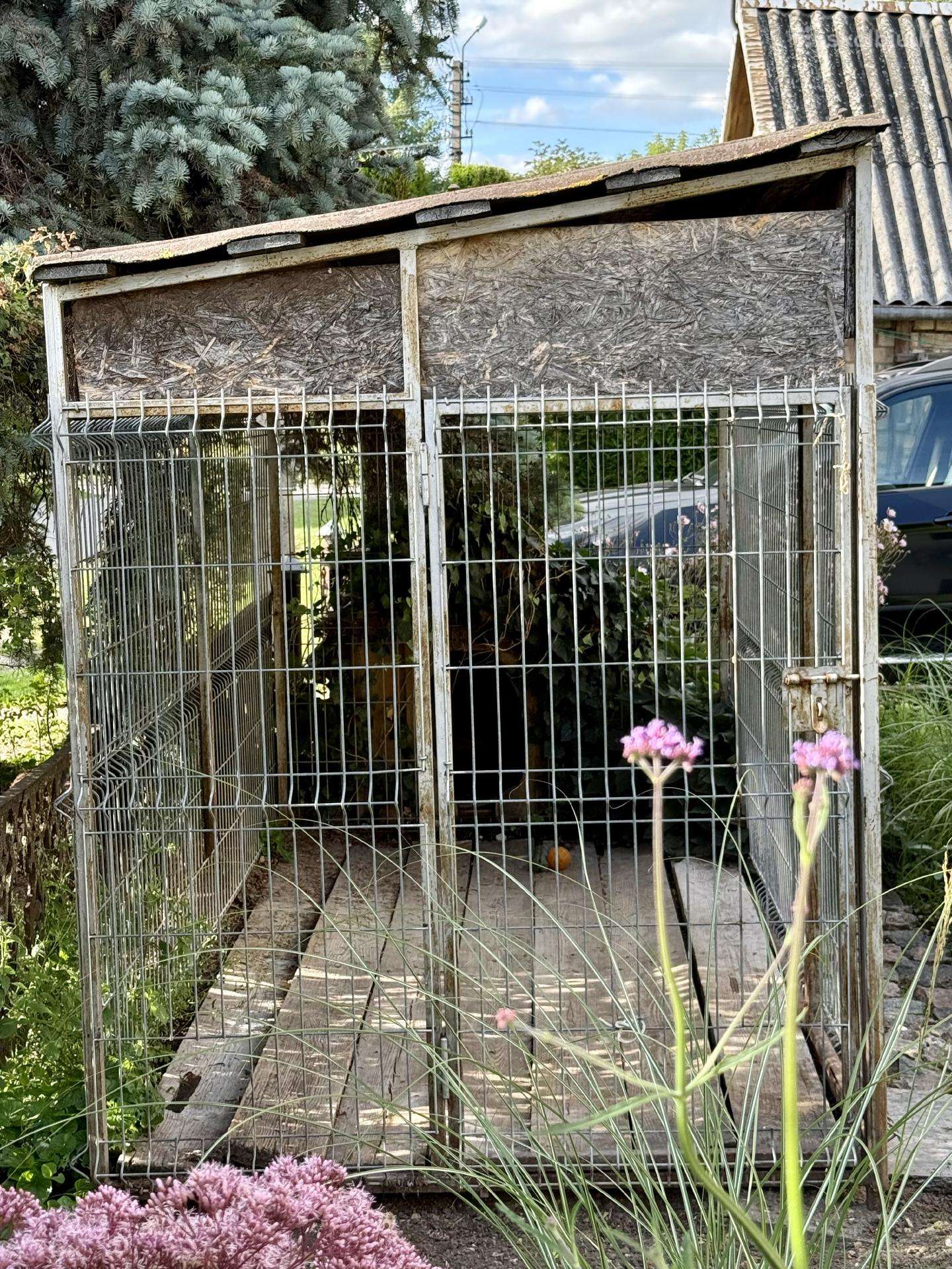 Parduodamas voljeras
