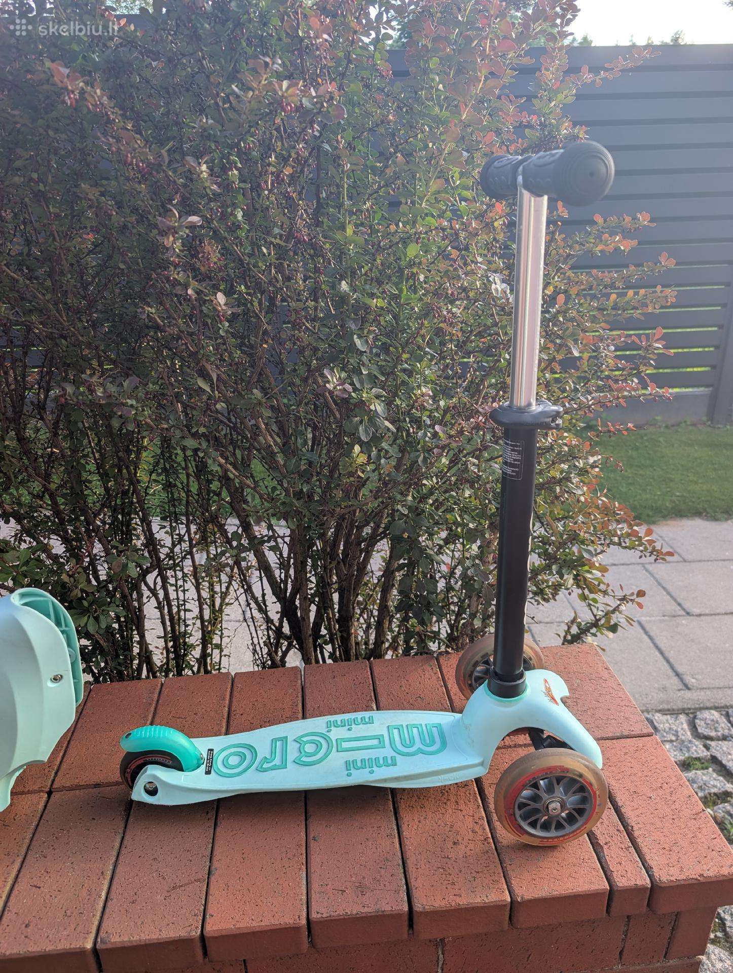 Paspirtukas Micro Mini2go Deluxe Plus