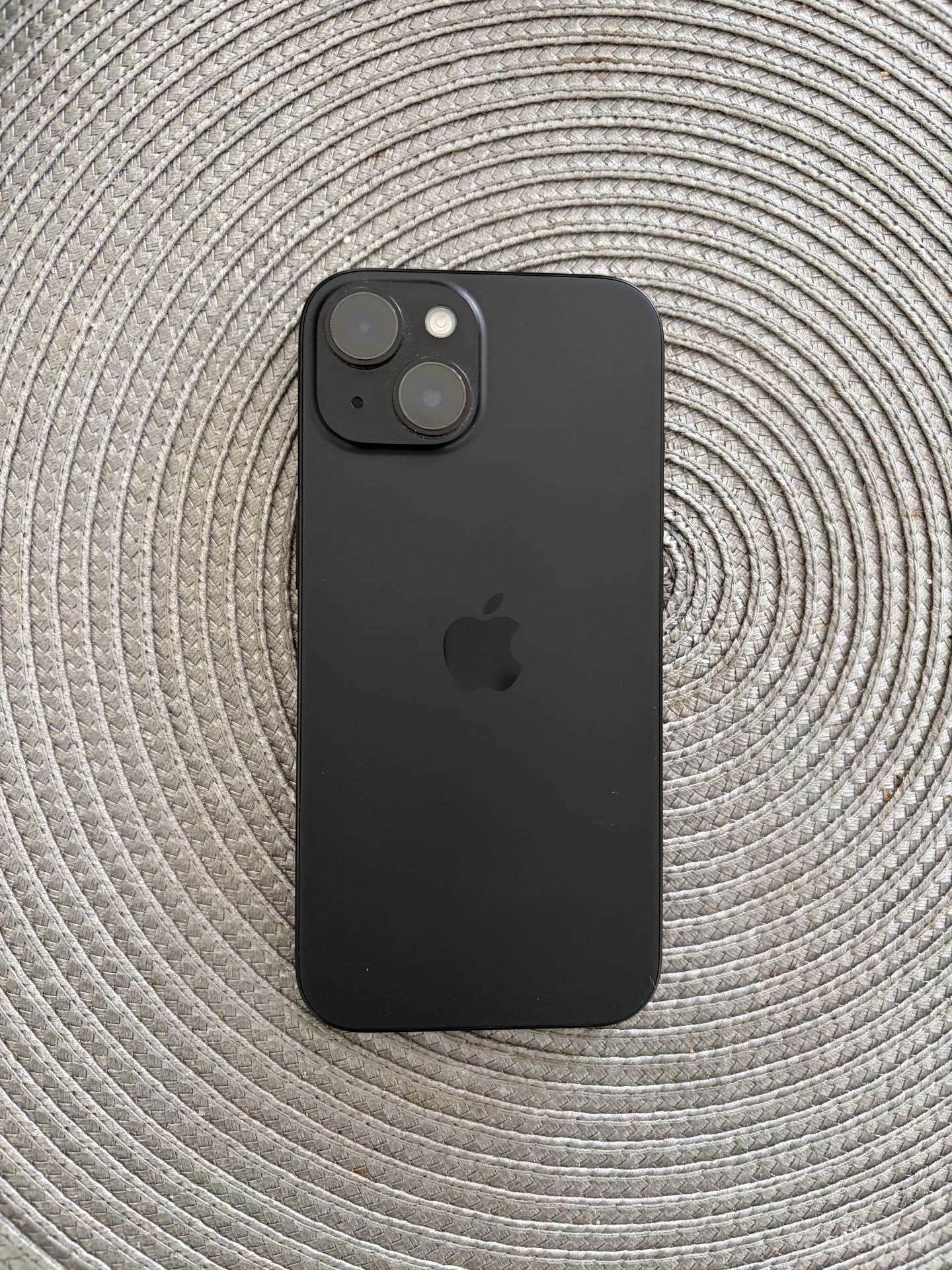 iPhone 15 128gb