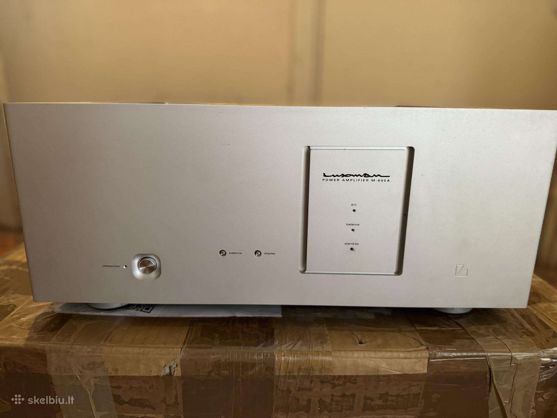 Luxman M-600a