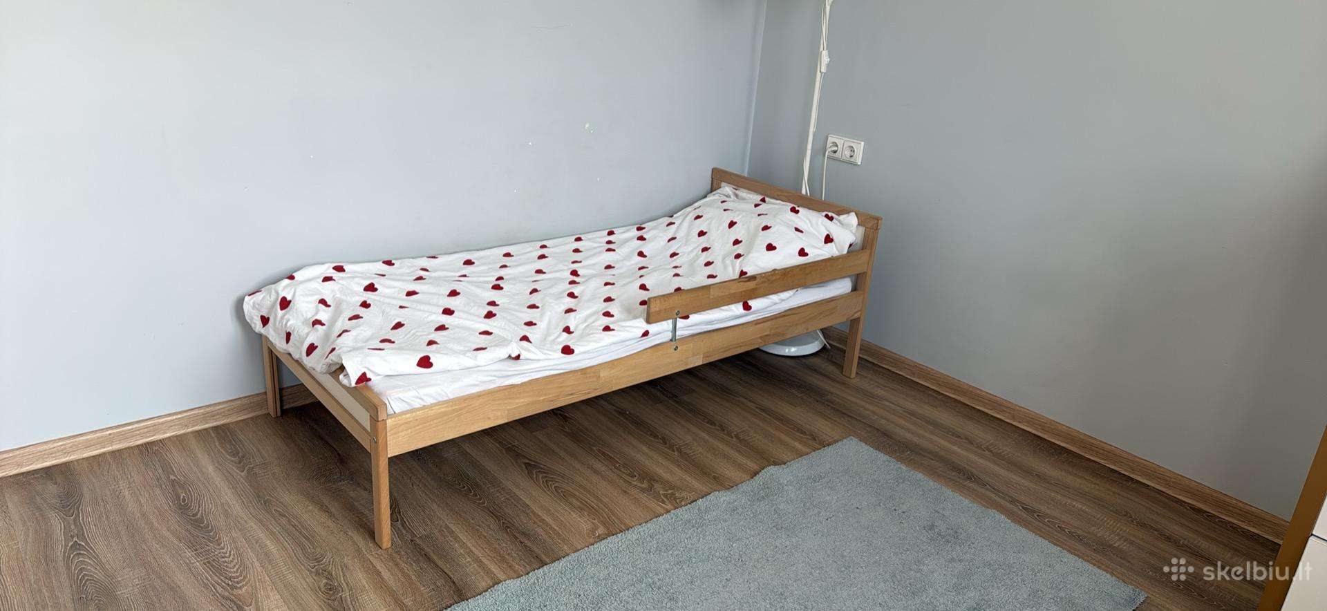 Ikea lova