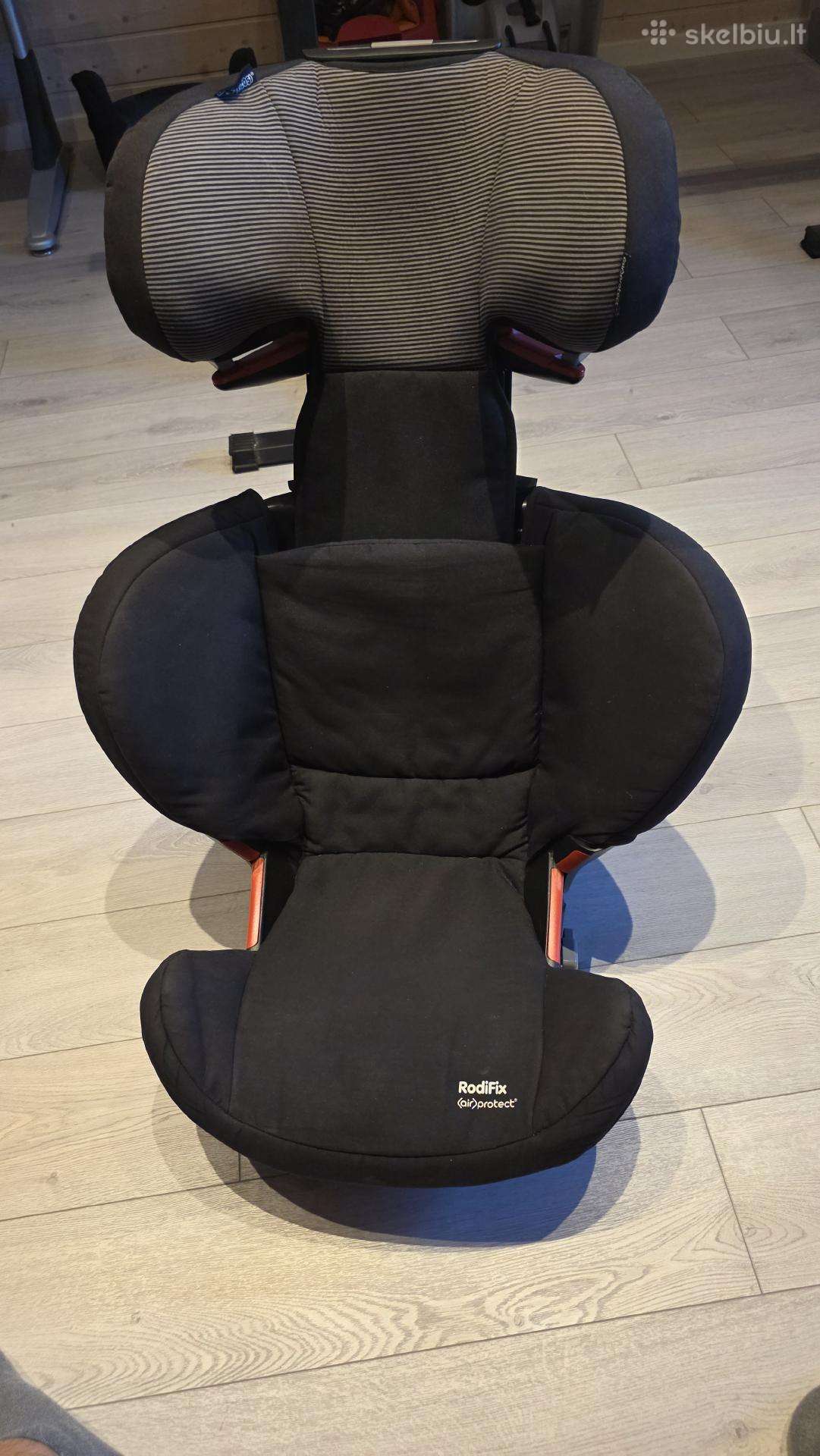 Maxi-cosi Rodifix Ap skirta 15–36 kg