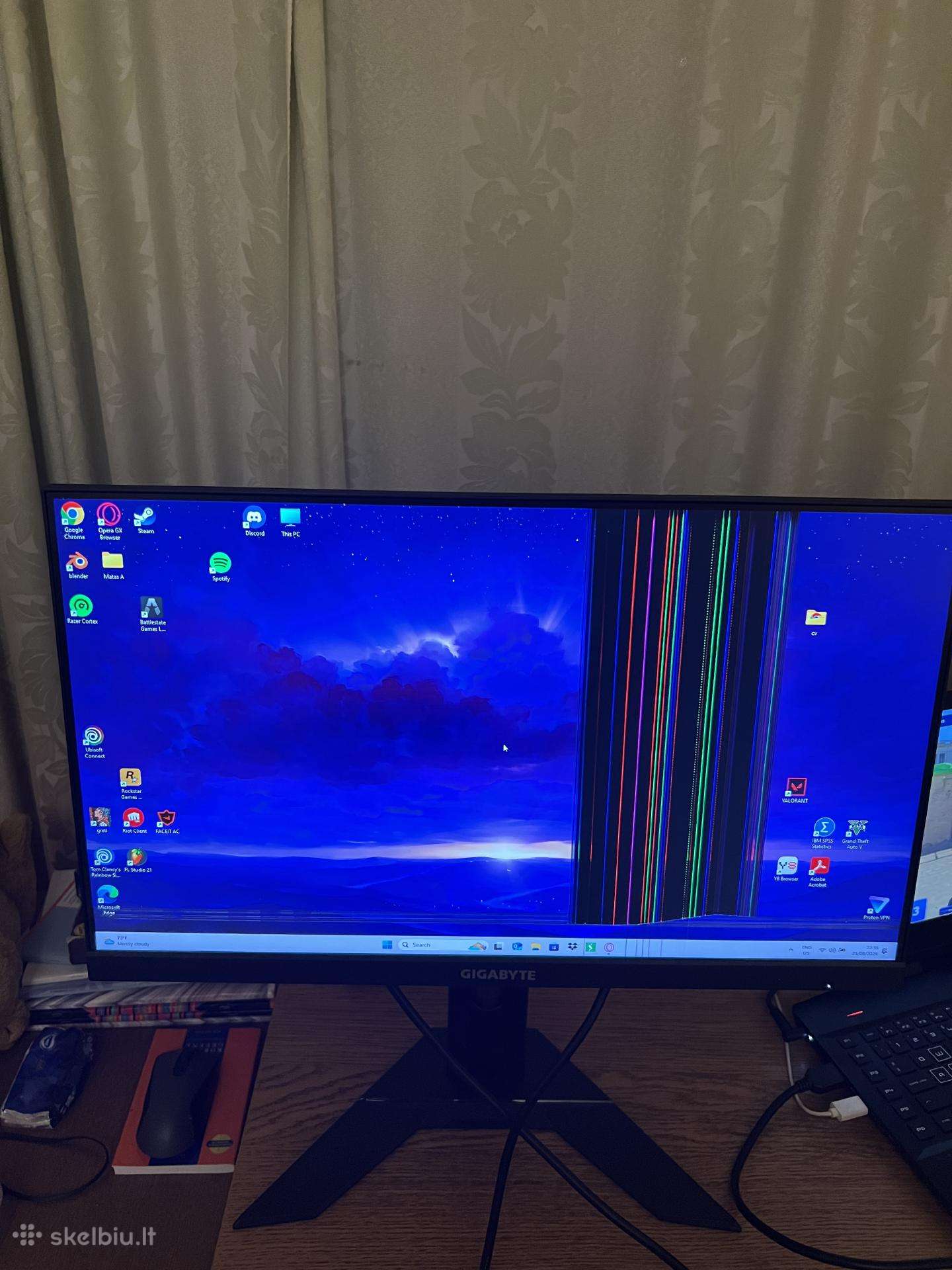 Gigabyte G24f