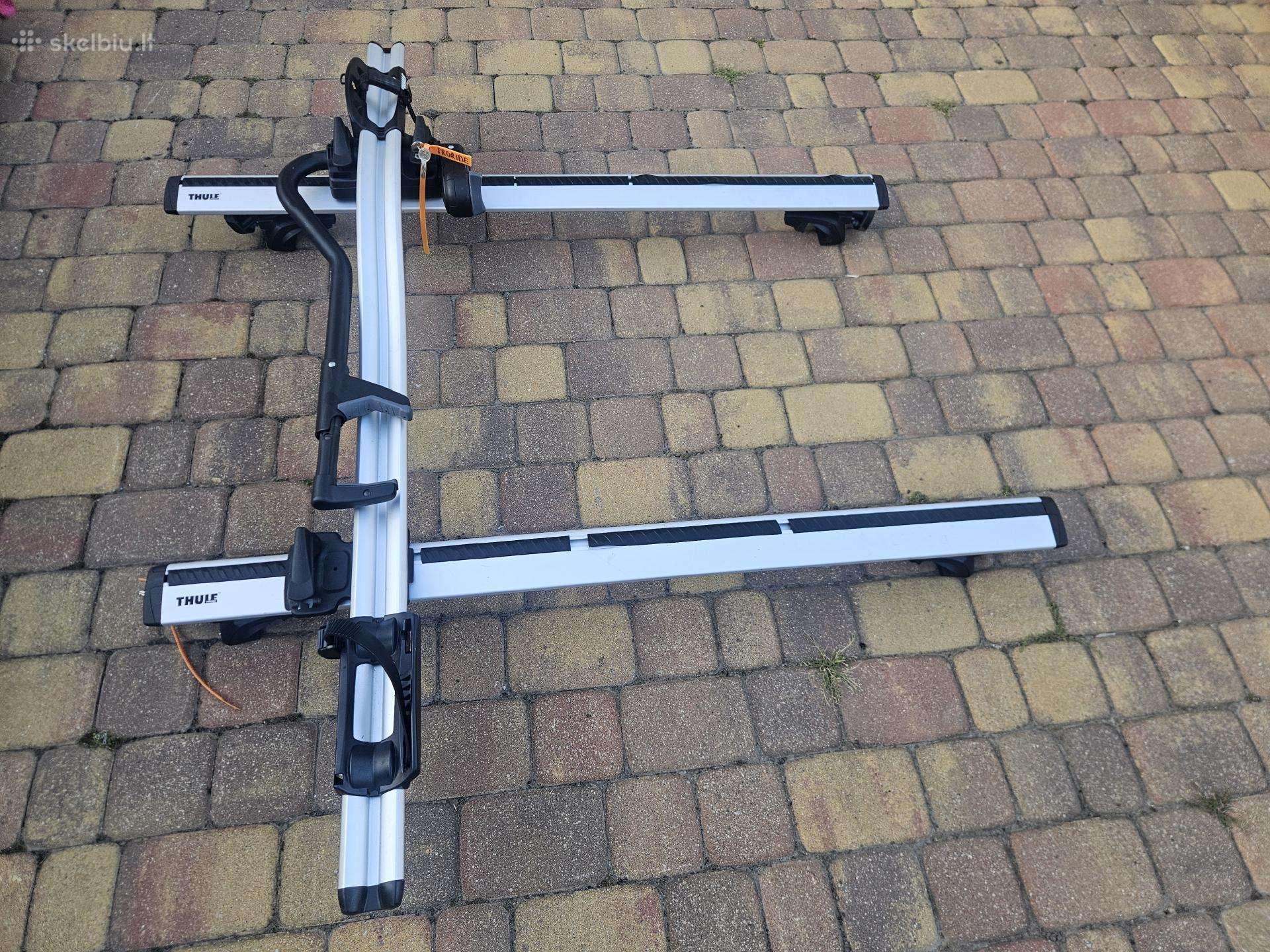 Thule EVO Wingbar + Thule Proride.