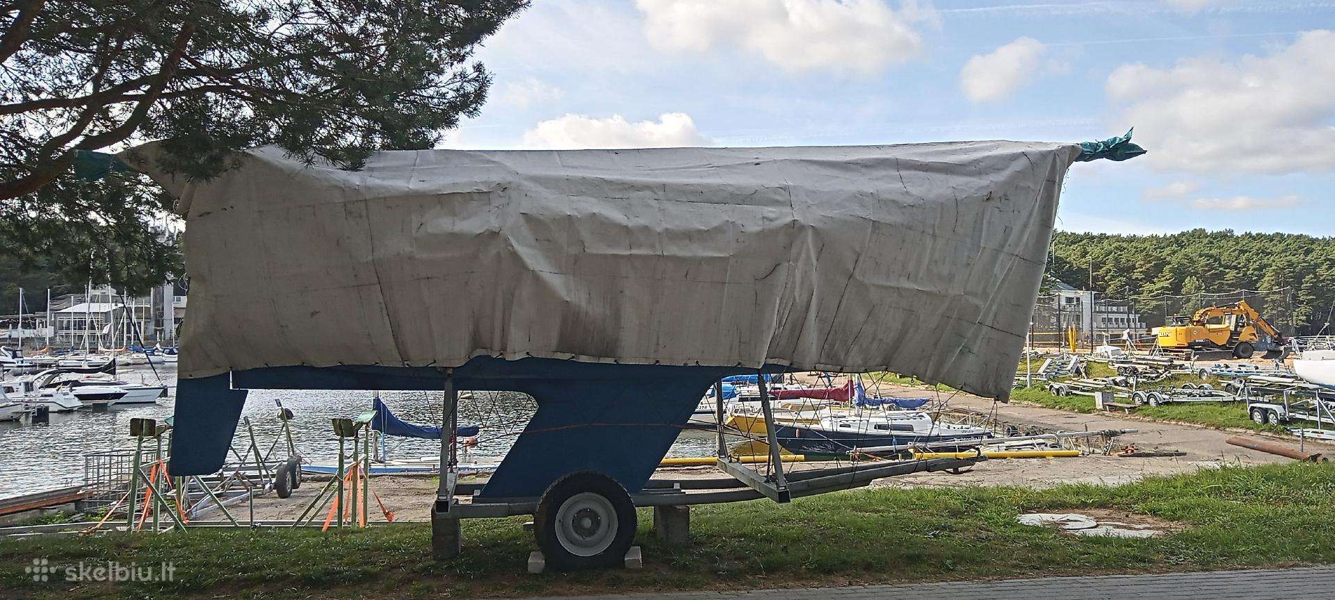 Maxi Yachts Maxi 68, keelboats