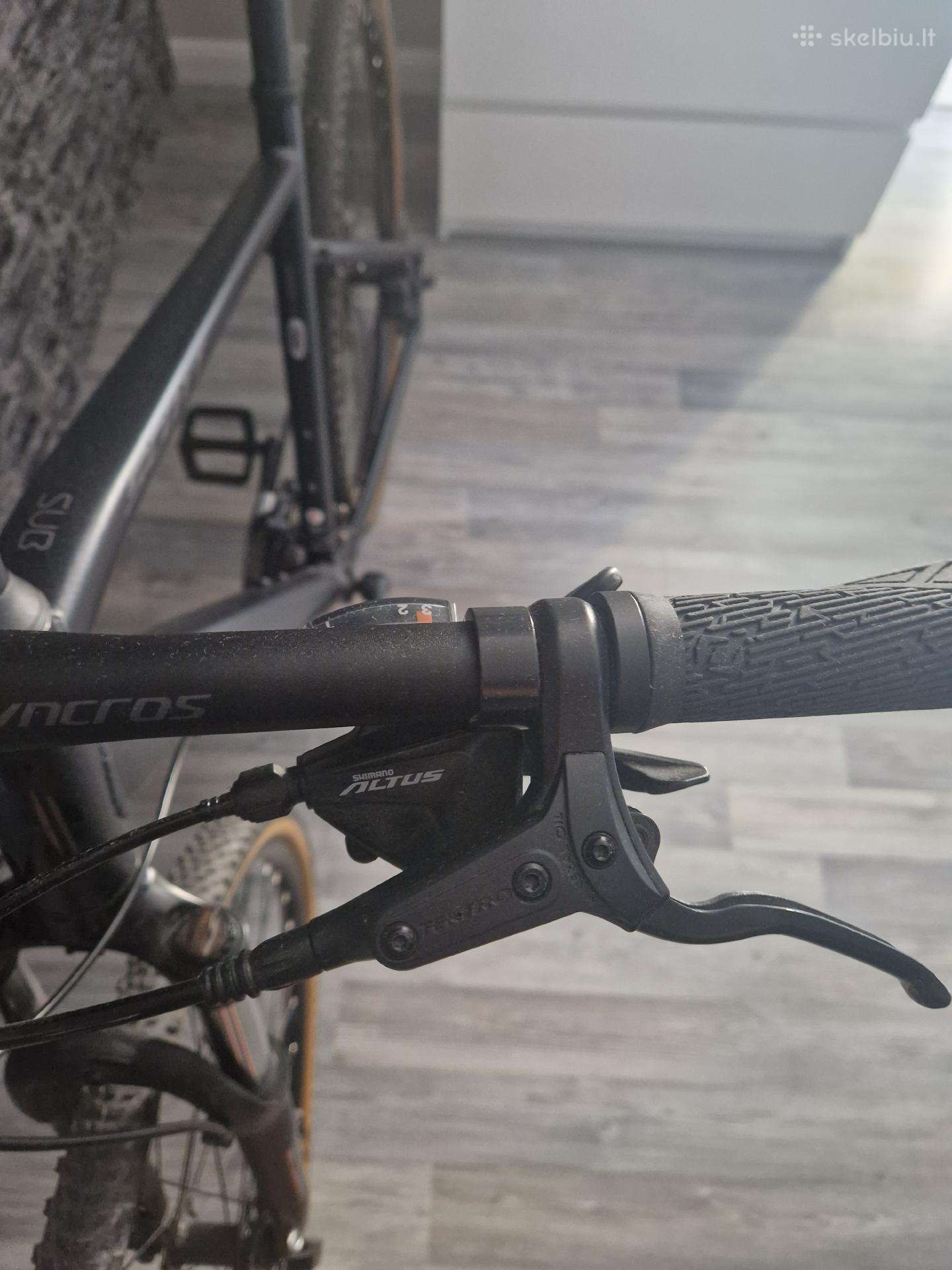 Hybrid bike Scott 29″