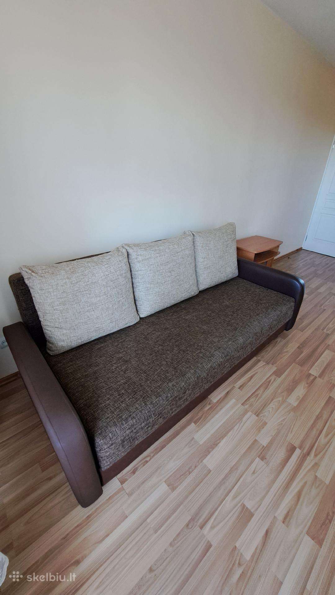 Puikios būklės didelė sofa - lova