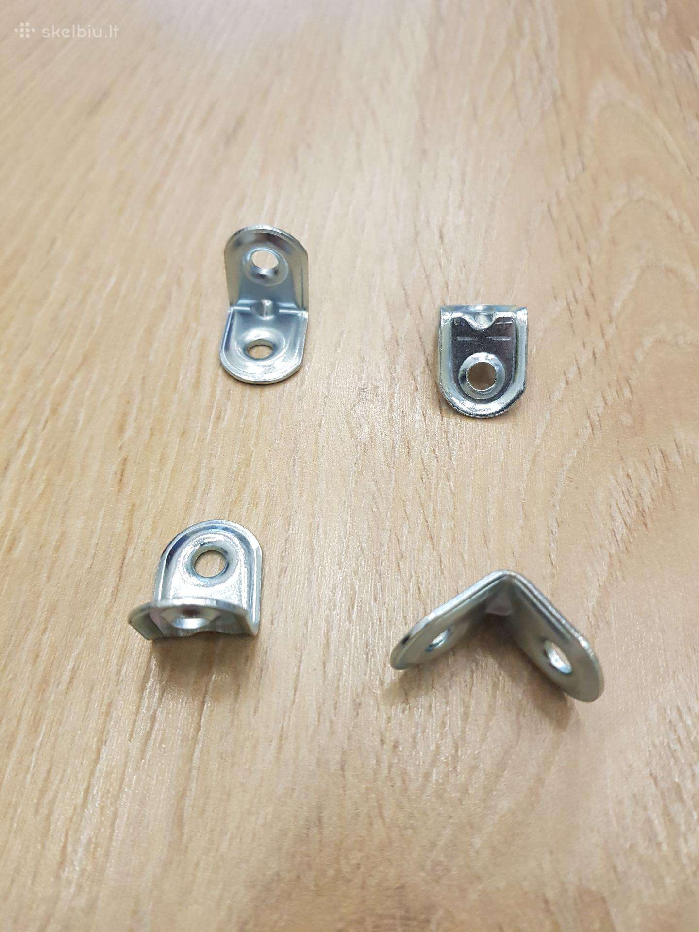 Nauji cinkuoti metaliniai kampukai dviejų skylių