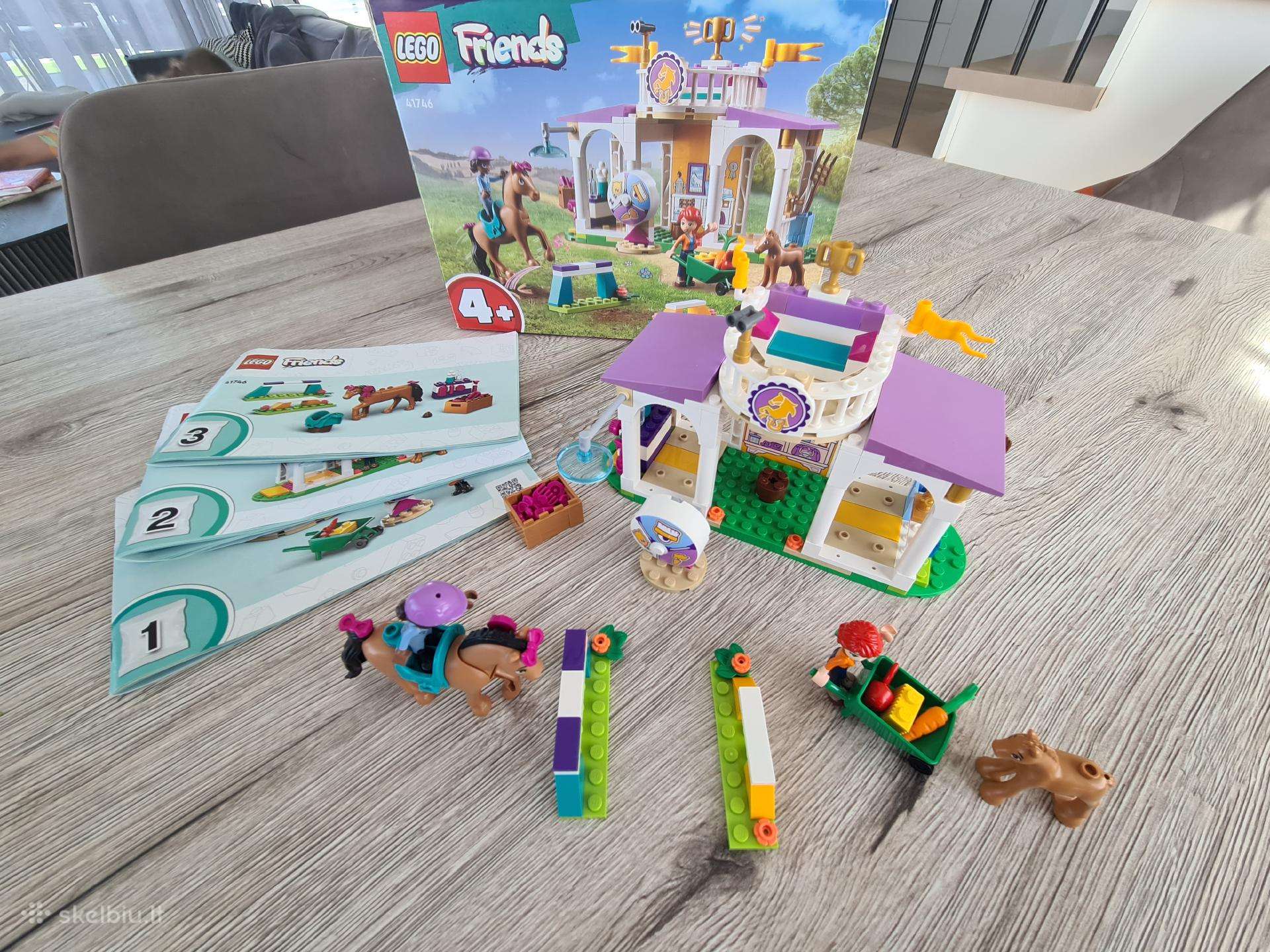 Parduodamas tvarkingas Lego