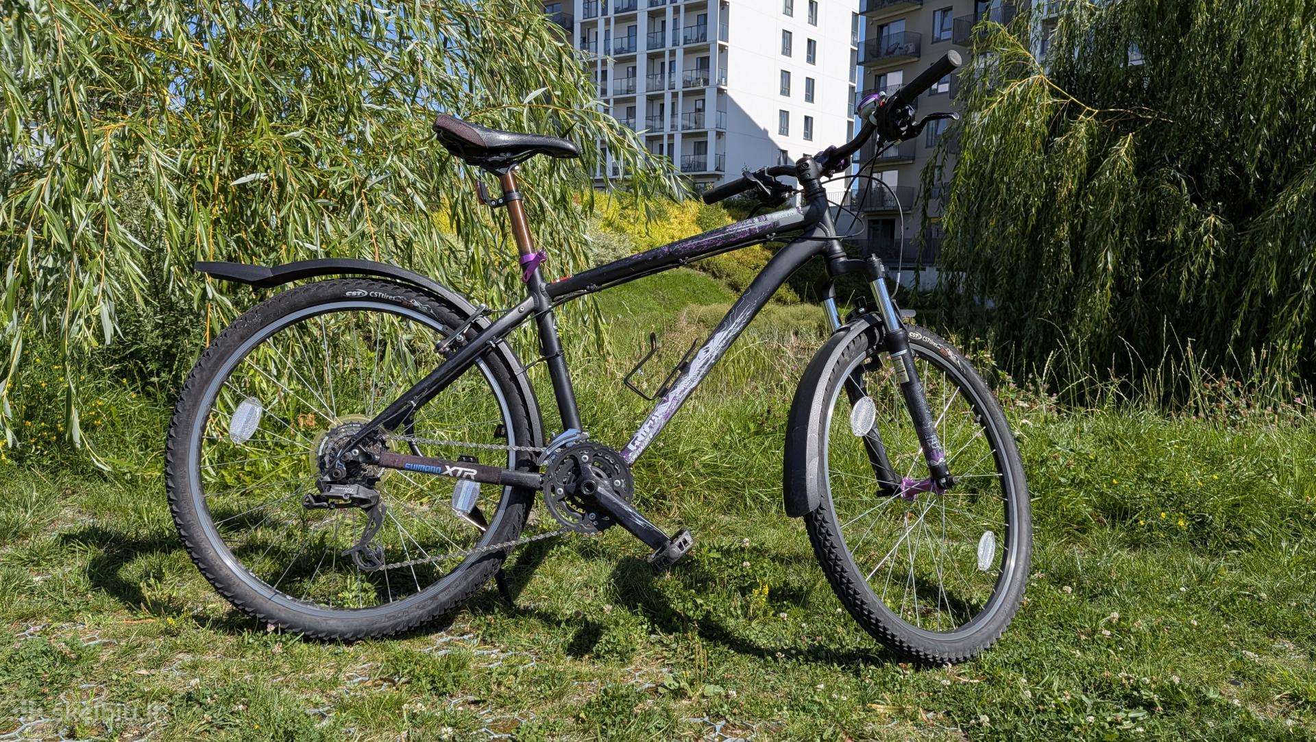 Parduodamas geros būklės Specialized dviratis 26"