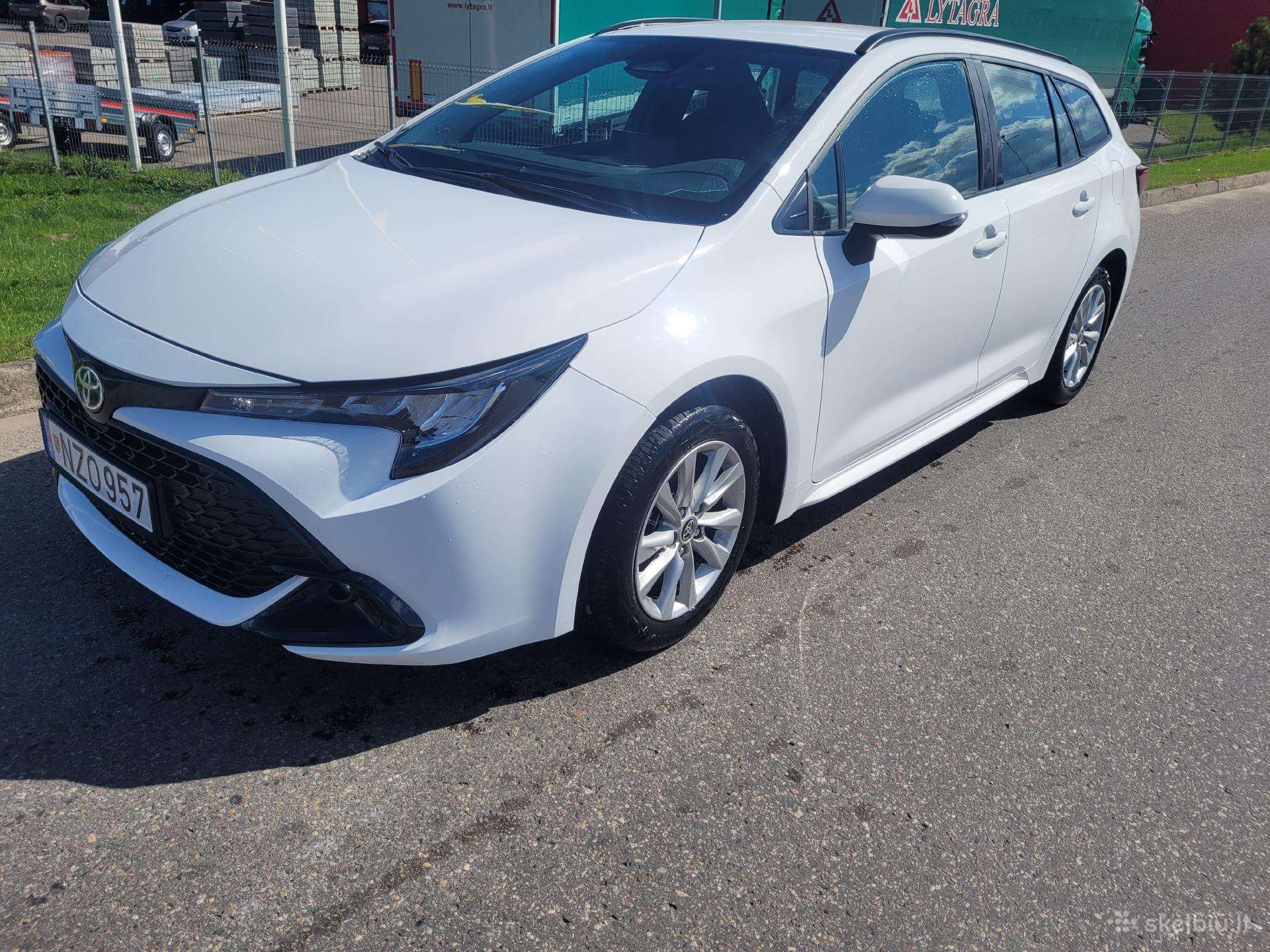 Toyota corolla 2024 nuoma
